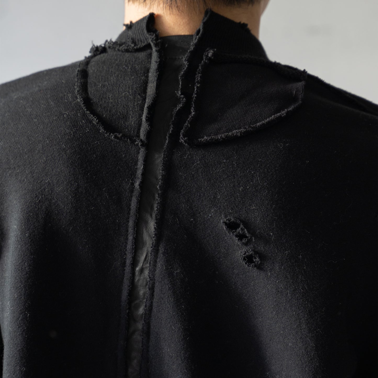 ssstein/ OVERSIZED RECONSTRUCTION SWEAT LS "BLACK"