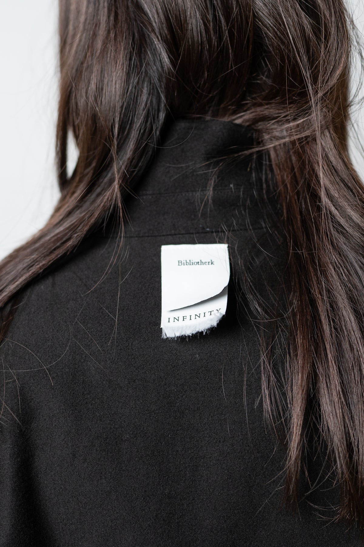 BIBLIOTHERK /  MOLESKIN ZIP SHORT BULOUSON "BLACK"