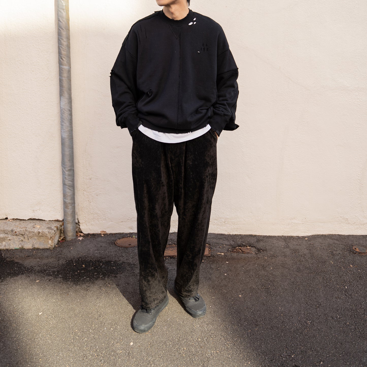 ssstein/ OVERSIZED RECONSTRUCTION SWEAT LS "BLACK"