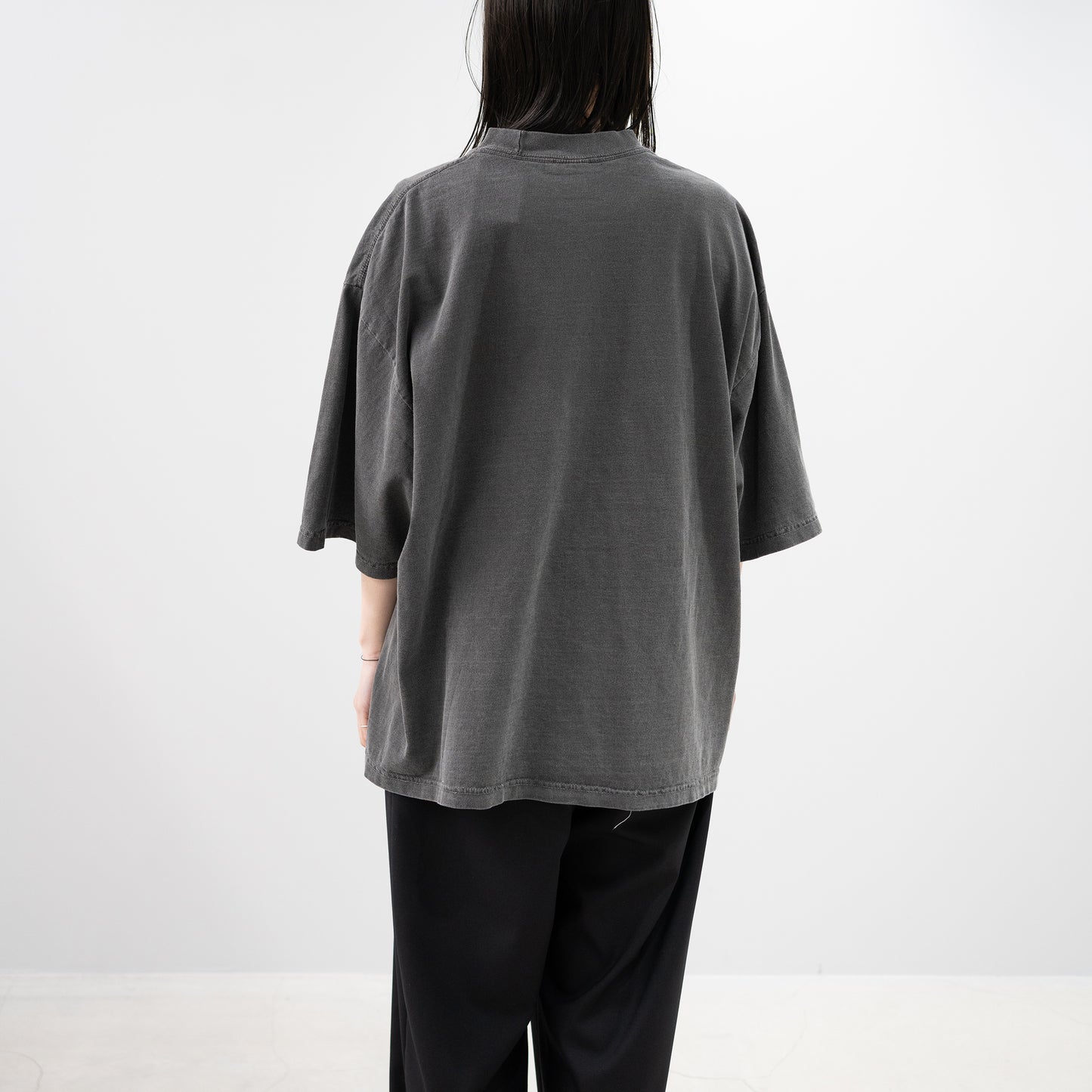 ESSAY/ PIGMENT DROPSHOULDER T-SHIRT "Tomorrow"