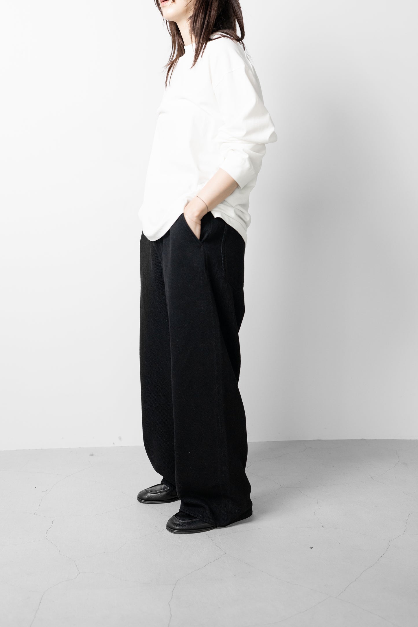 Afiit / LOOSE DENIM PANTS  "BLACK"