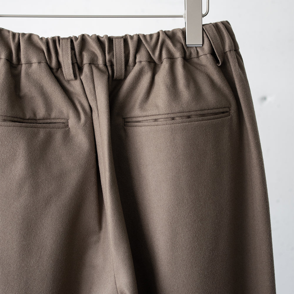 ssstein/ EASY WIDE TROUSERS "DARK BEIGE"