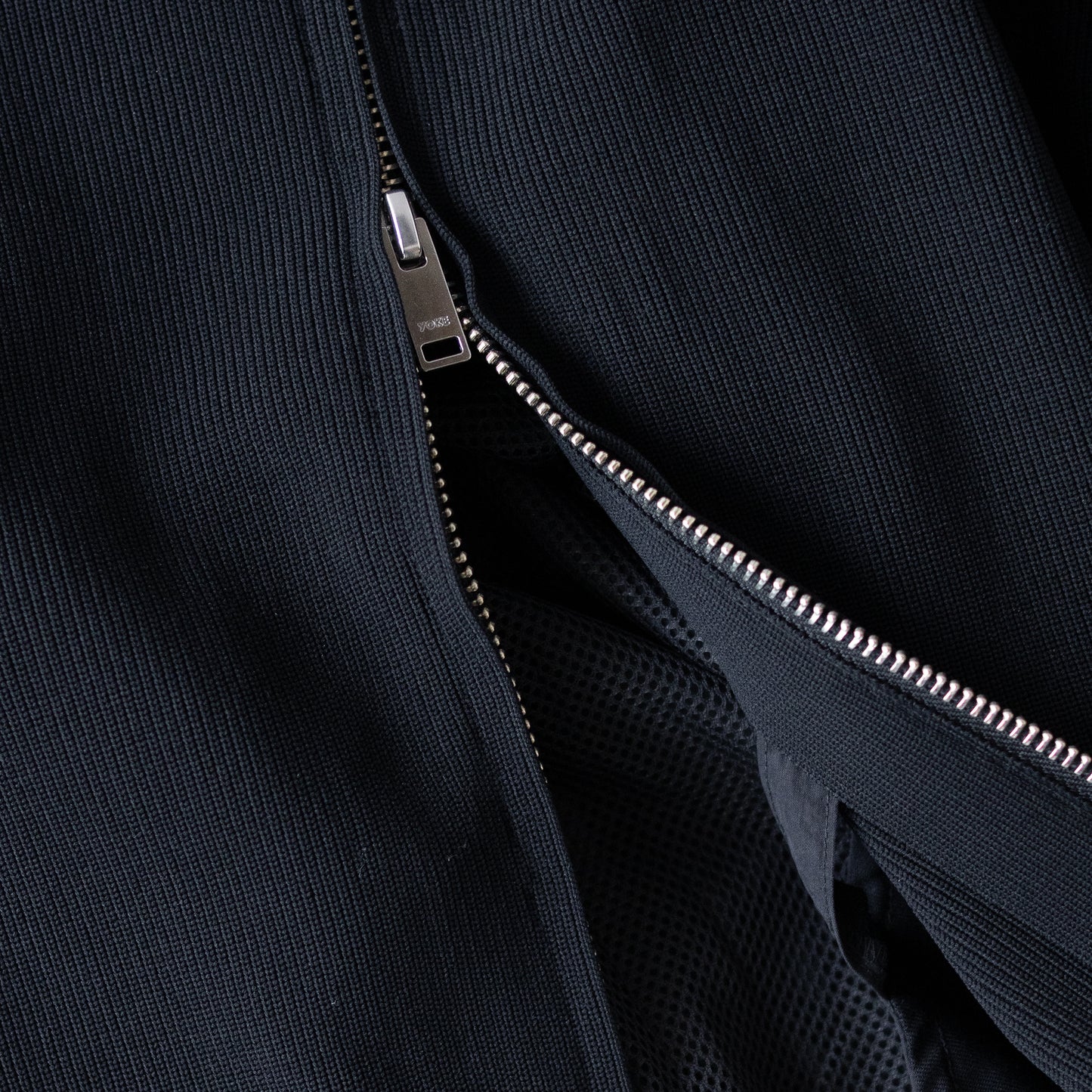 YOKE/ Connected Rib Knit Trucker Jacket "BLACK"