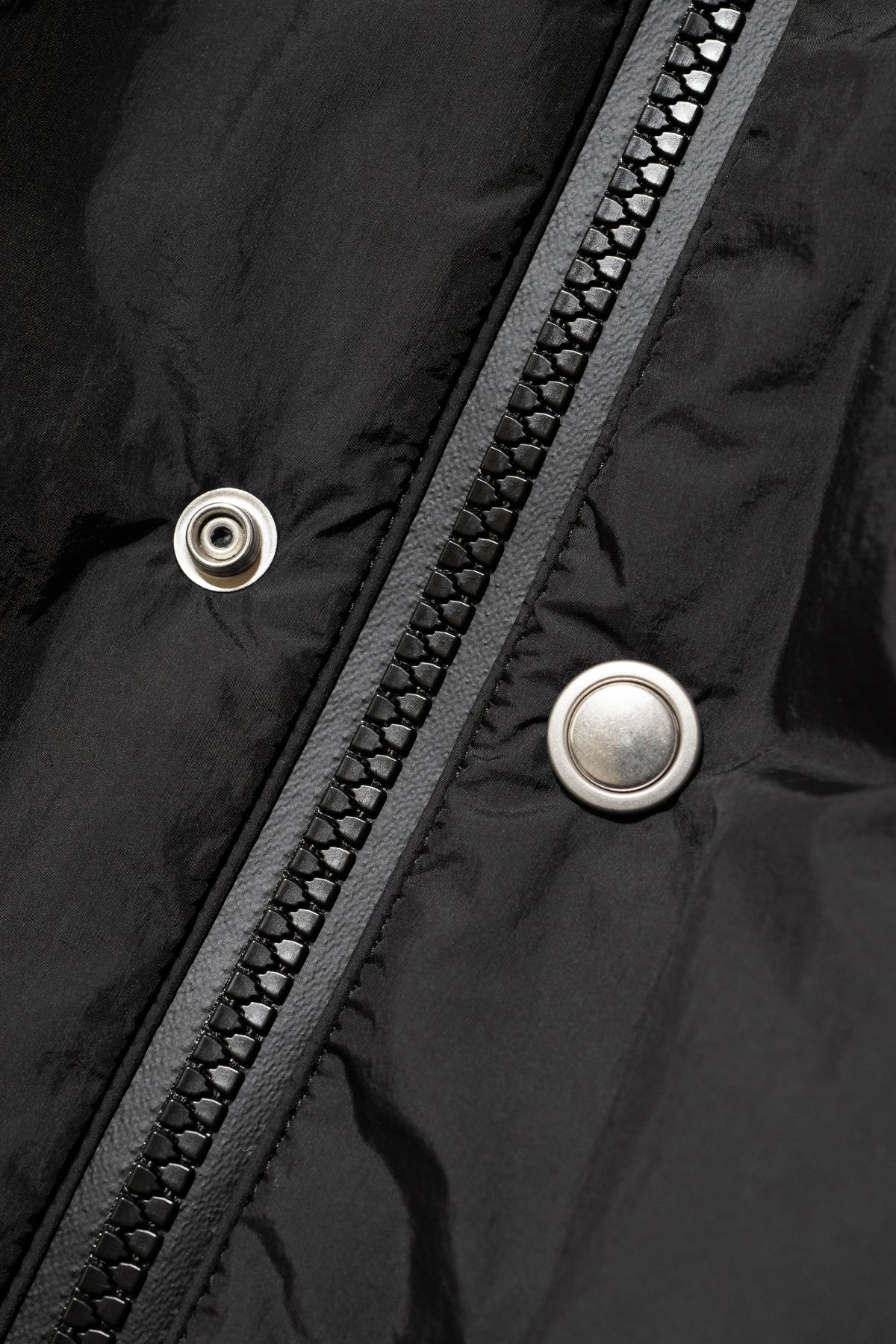 paratrait/ POROUS SKIN BLOUSON "BLACK"
