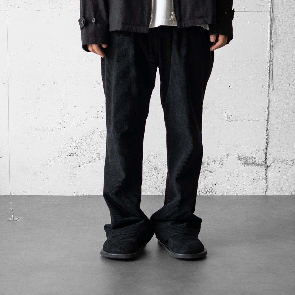 SAYATOMO / 1-Tack Corduroy Bootcut Pants "Black"