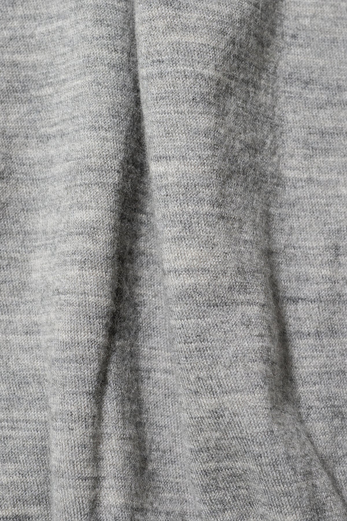 barbell object / wool bo top "gray"