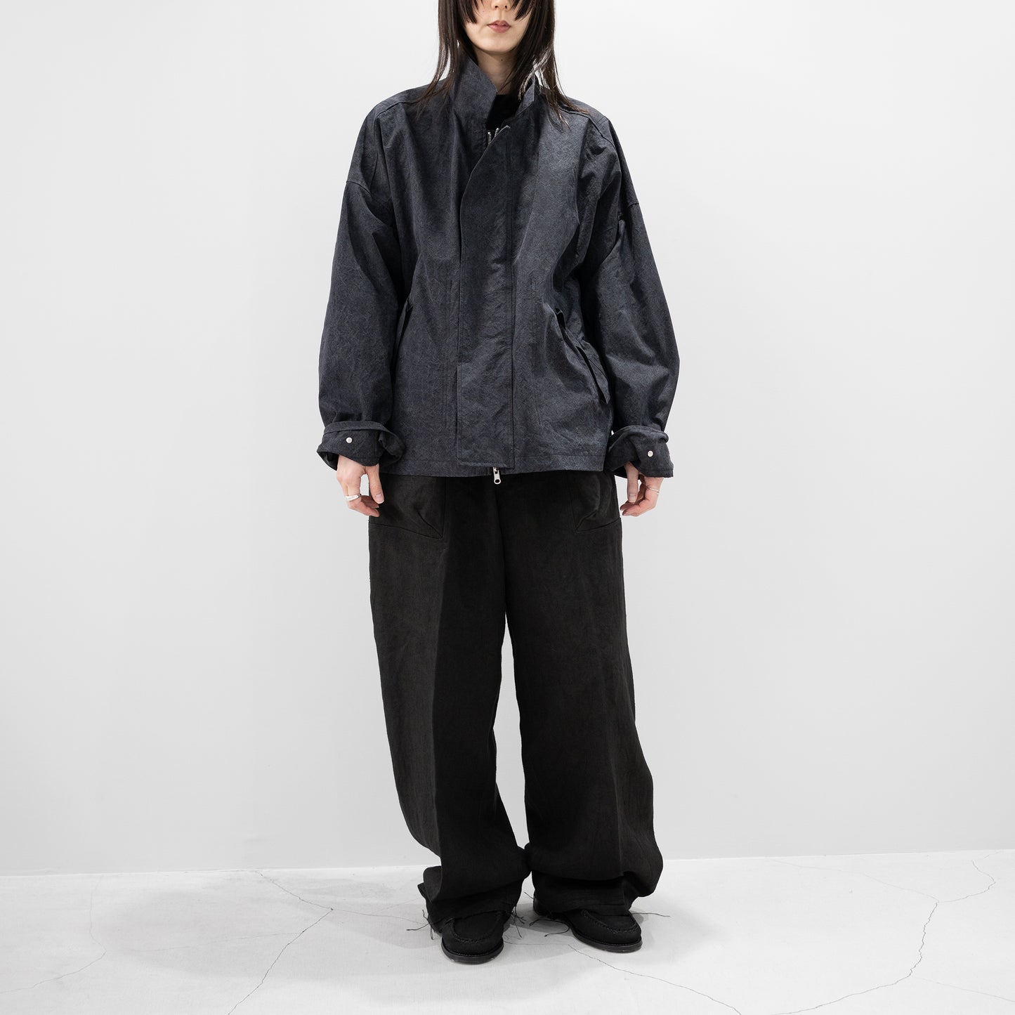 BIBLIOTHERK /  REVERSIBLE JACKET "BLACK"