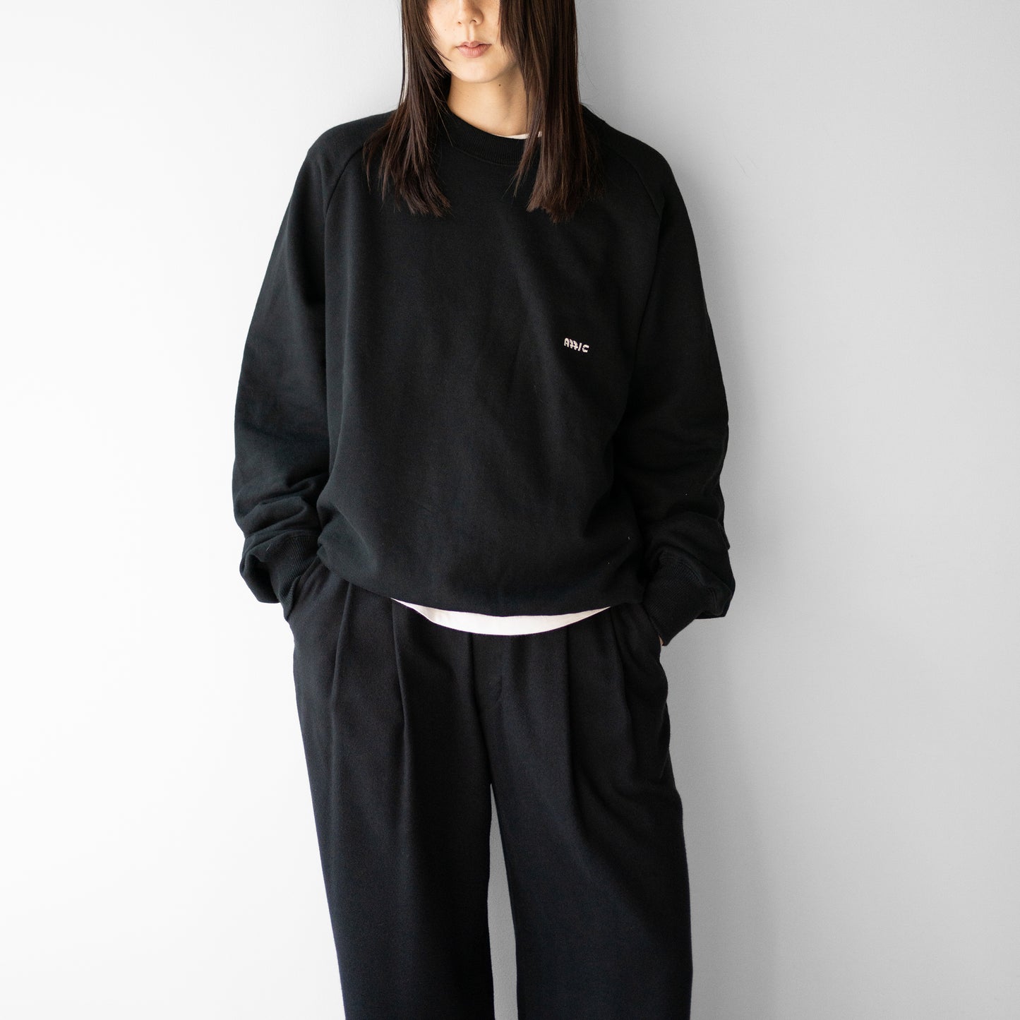 Attic / 2026 Sweat shirt "BLK"
