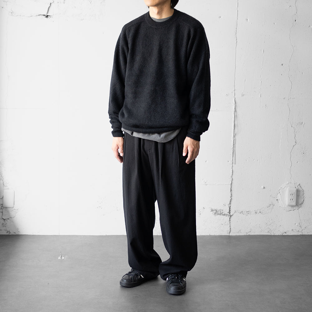 ssstein/ FINE ALPACA KNIT CREW NECK LS "BLACK"