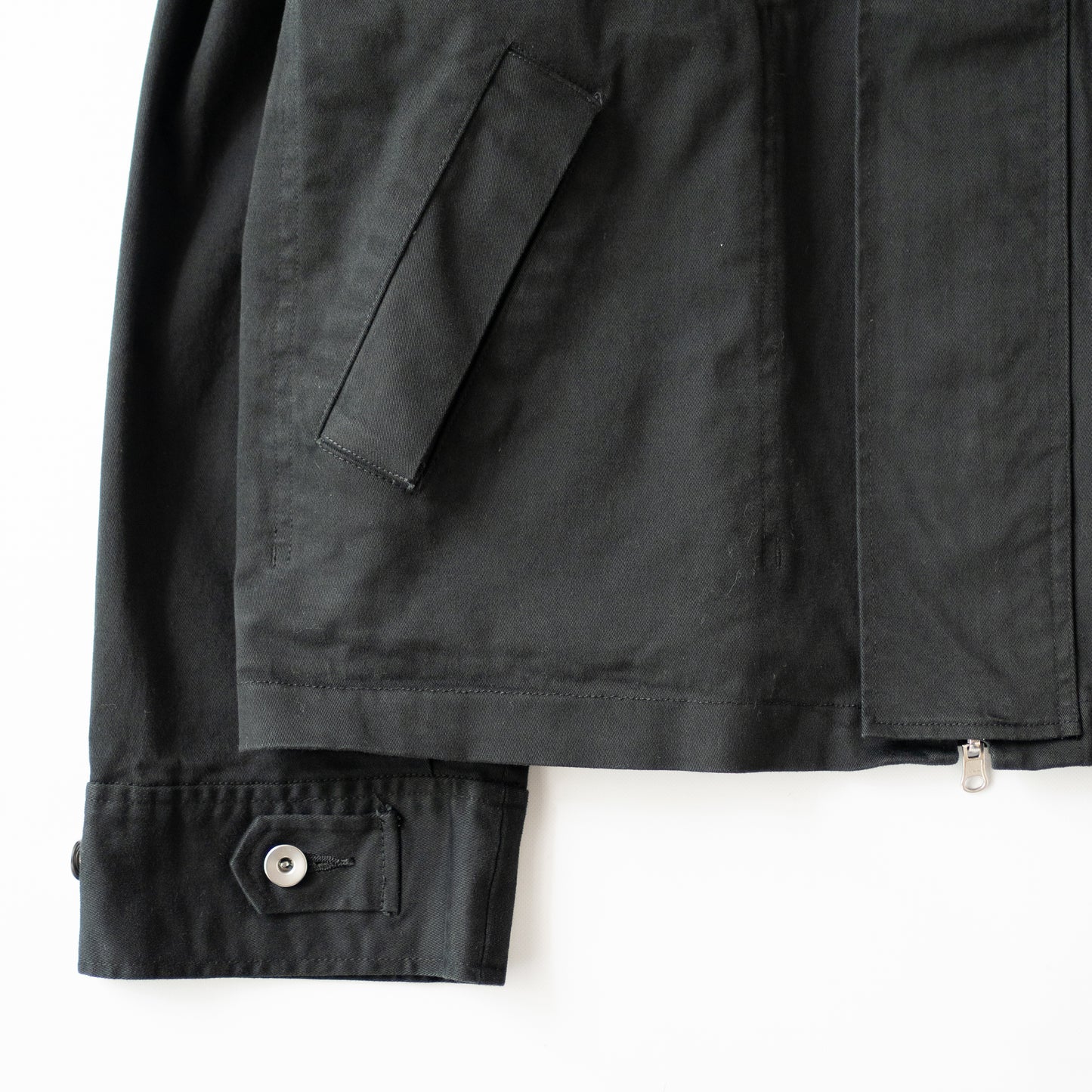 BIBLIOTHERK /  REVERSIBLE JACKET "BLACK"
