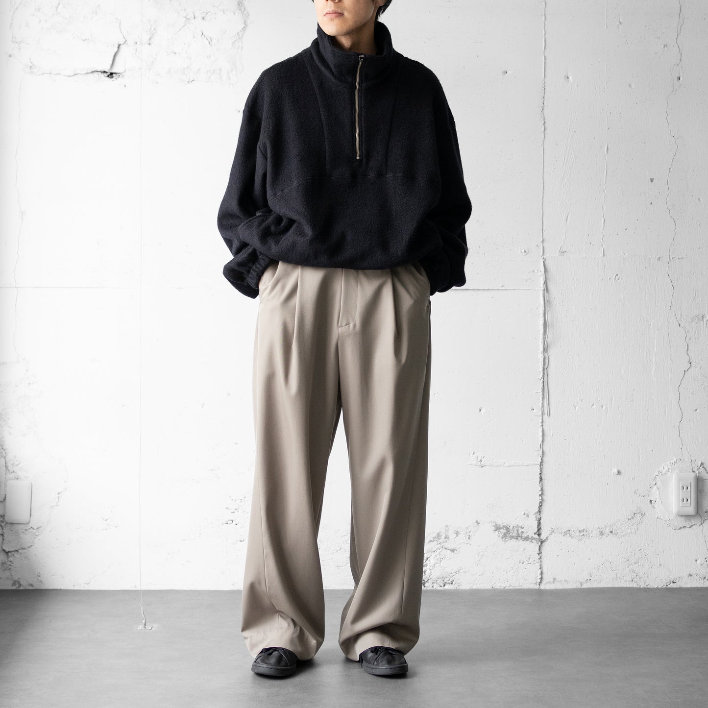 ssstein/ TWIST SEAM WIDE EASY TROUSERS "TAUPE BEIGE"