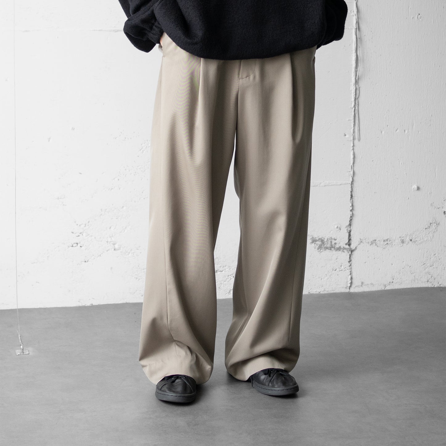 ssstein/ TWIST SEAM WIDE EASY TROUSERS "TAUPE BEIGE"