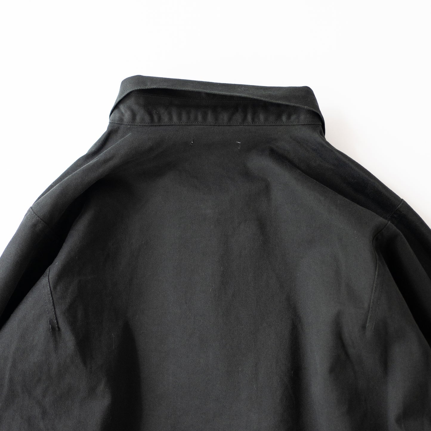 BIBLIOTHERK /  REVERSIBLE JACKET "BLACK"