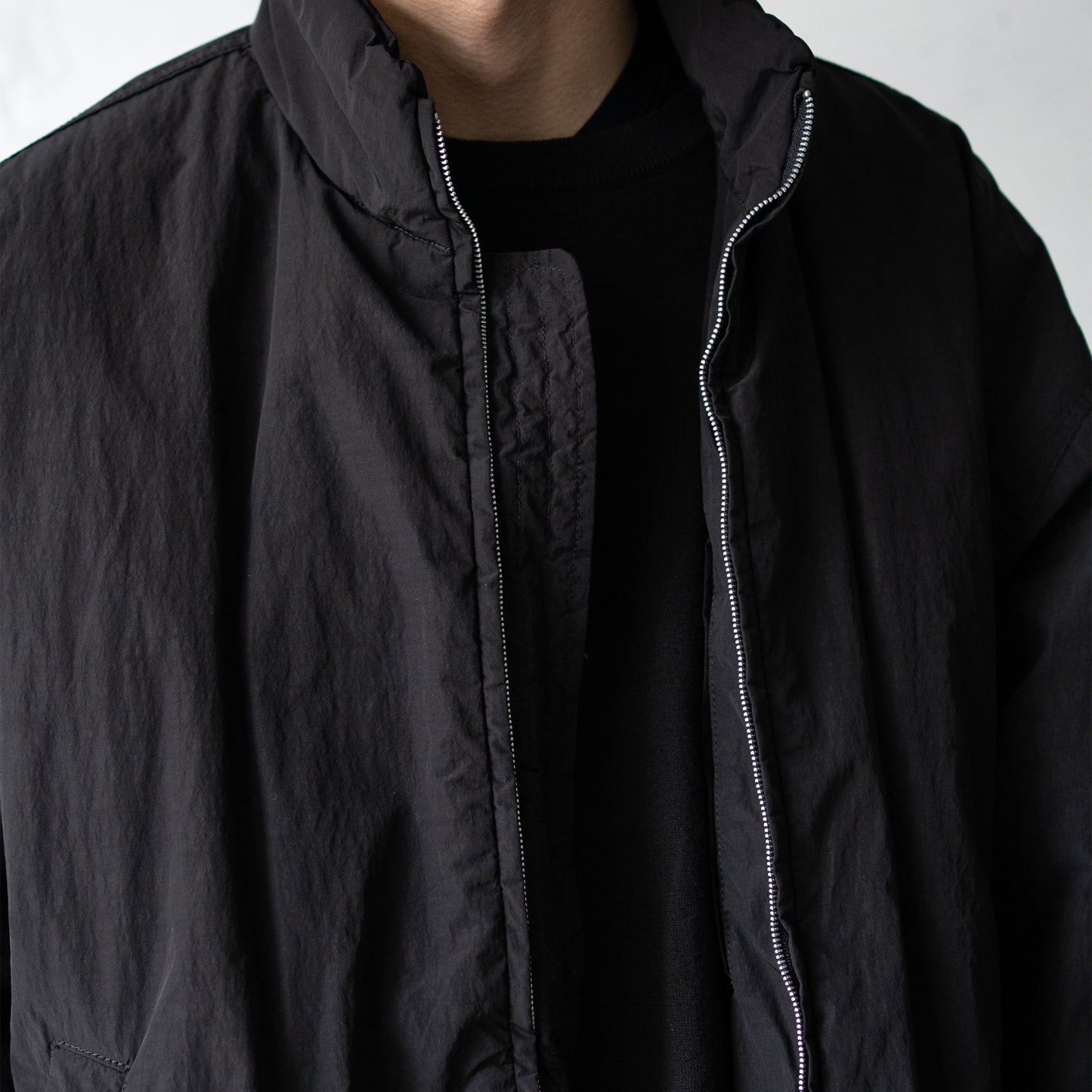 ssstein/ WINDPROOF NYLON PADDED JACKET "BLACK"