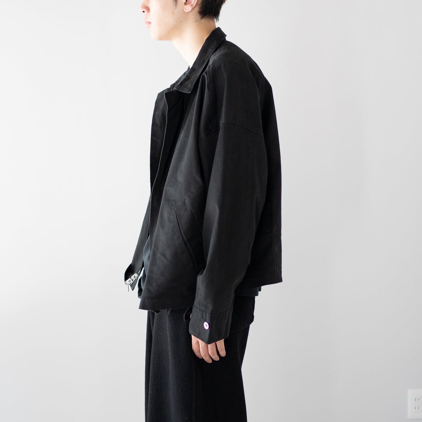 BIBLIOTHERK /  REVERSIBLE JACKET "BLACK"