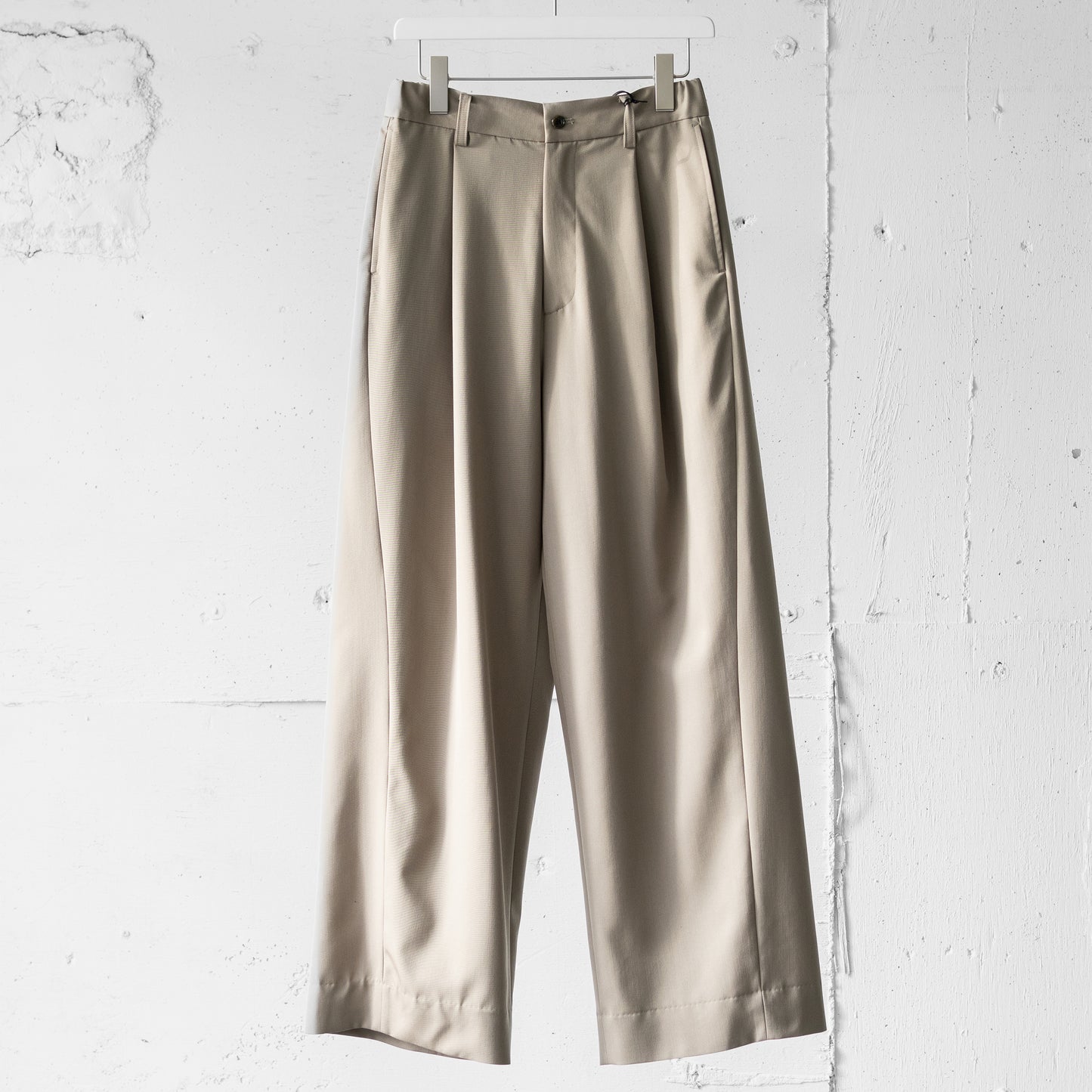 ssstein/ TWIST SEAM WIDE EASY TROUSERS "TAUPE BEIGE"