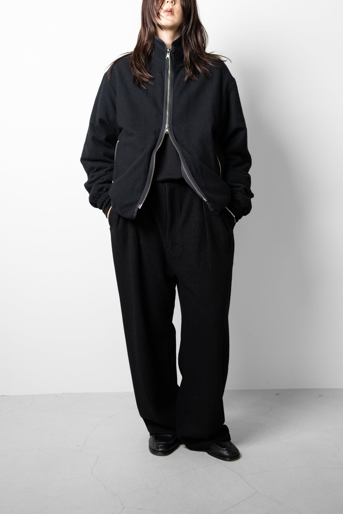 YOKE/ Wool Cashmere Fleece Reversible Blouson "Black"