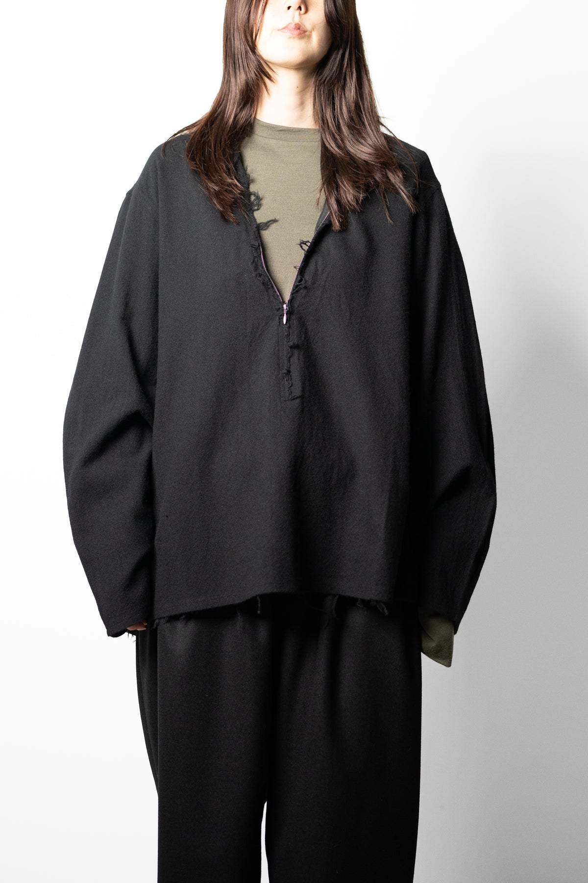 barbell object / v top "black"