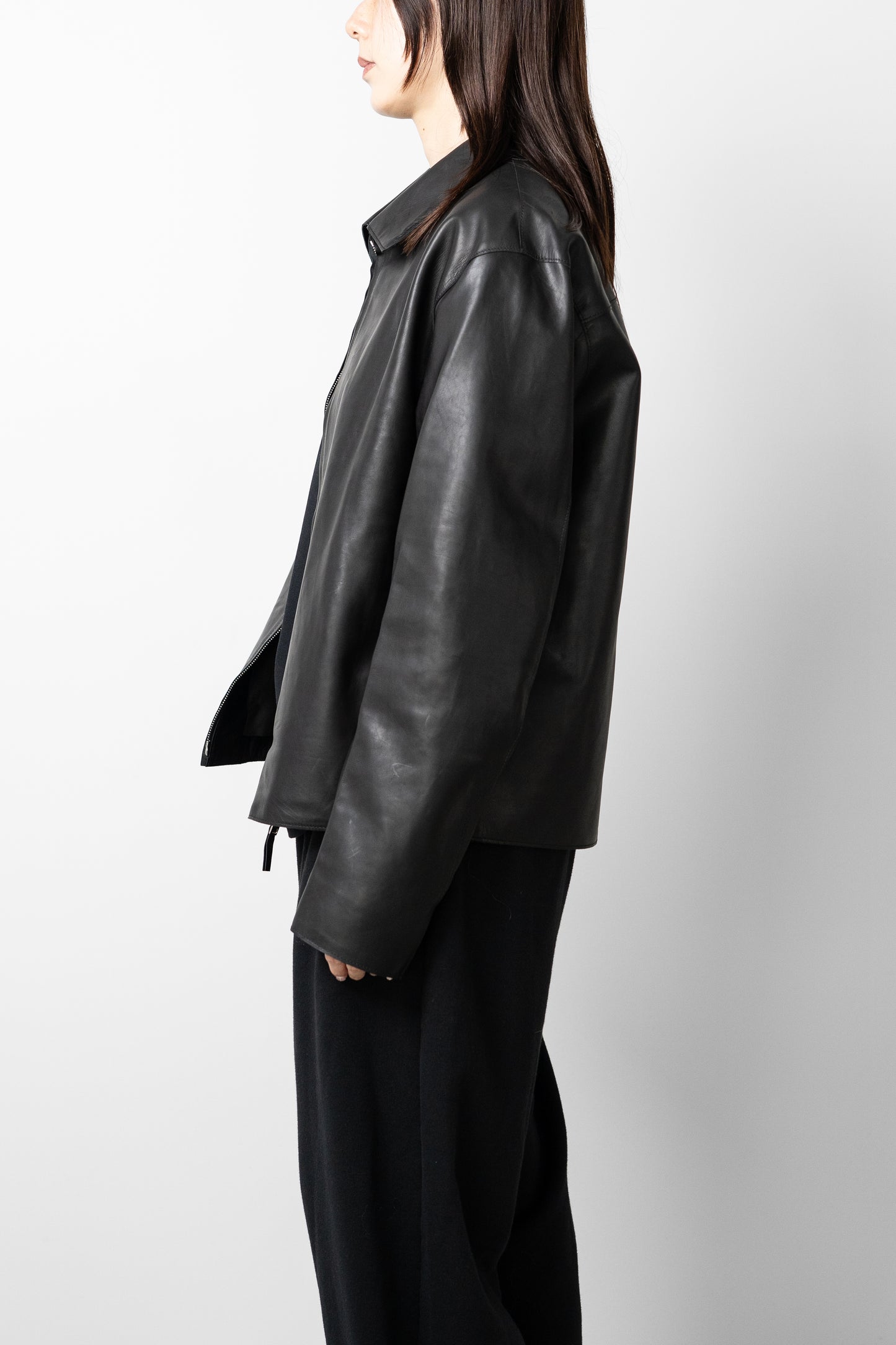 YOKE/ Calf Nappa Leather Minimal Blouson "BLACK"