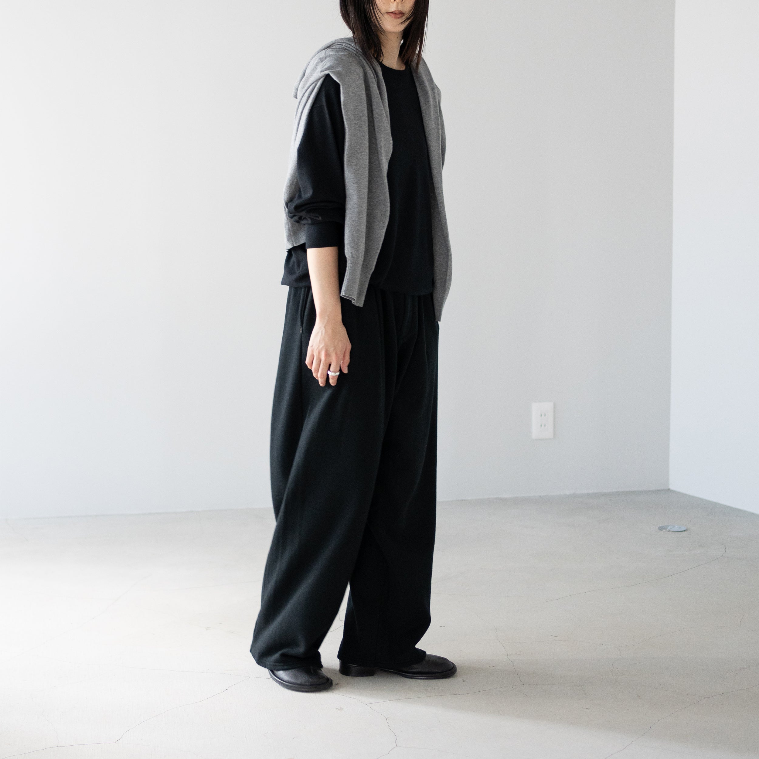 [新品] Afiit COTTON CASHMERE LS (1) 新品] Afiit COTTON CASHMERE LS (1) - メルカリ