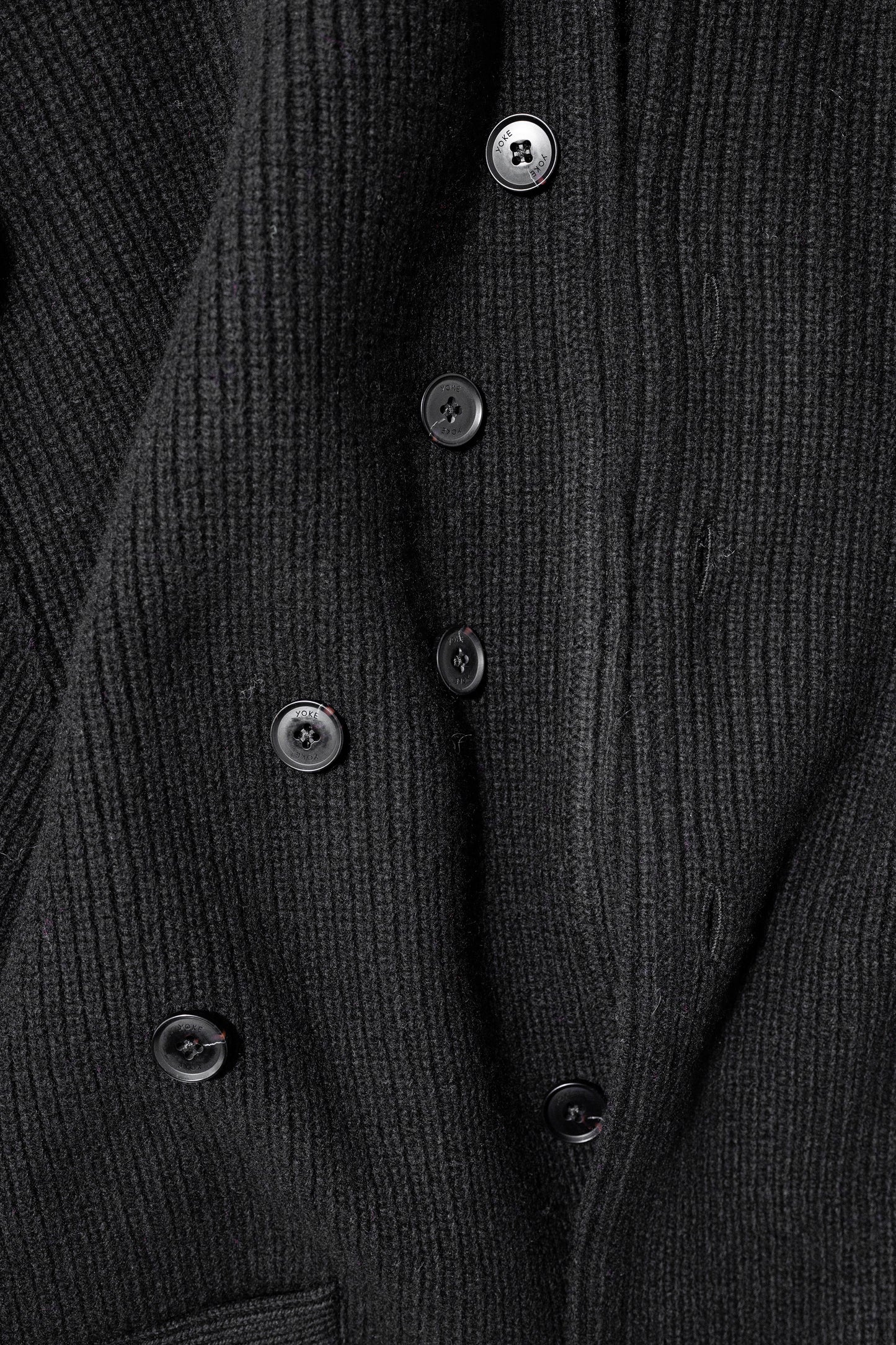 YOKE/ Sculptural Wired Crew Neck Cardigan "BLACK"