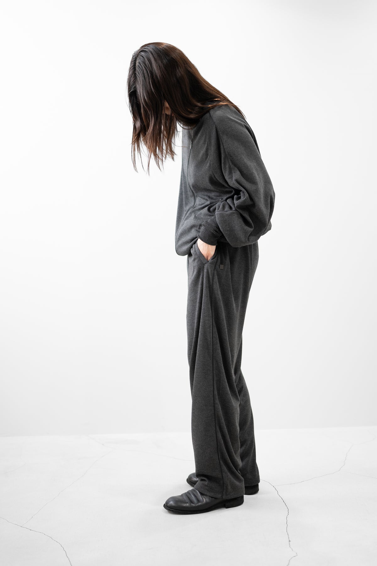 barbell object / track jkt 01 "charcoal"