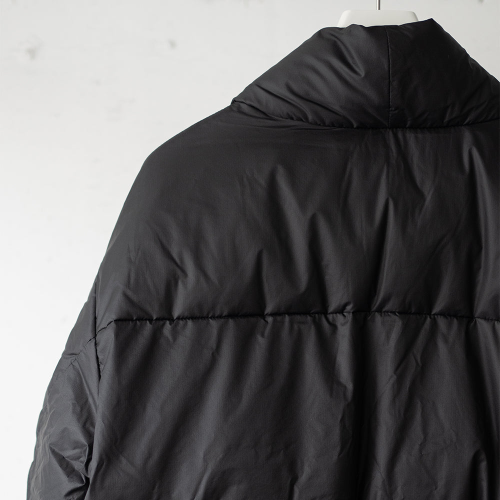 paratrait/ MEMBRANE SHELL DOWN JKT "BLACK"