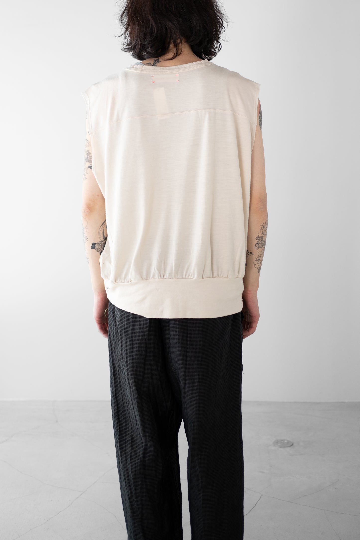 barbell object / sw ns top "ecru"