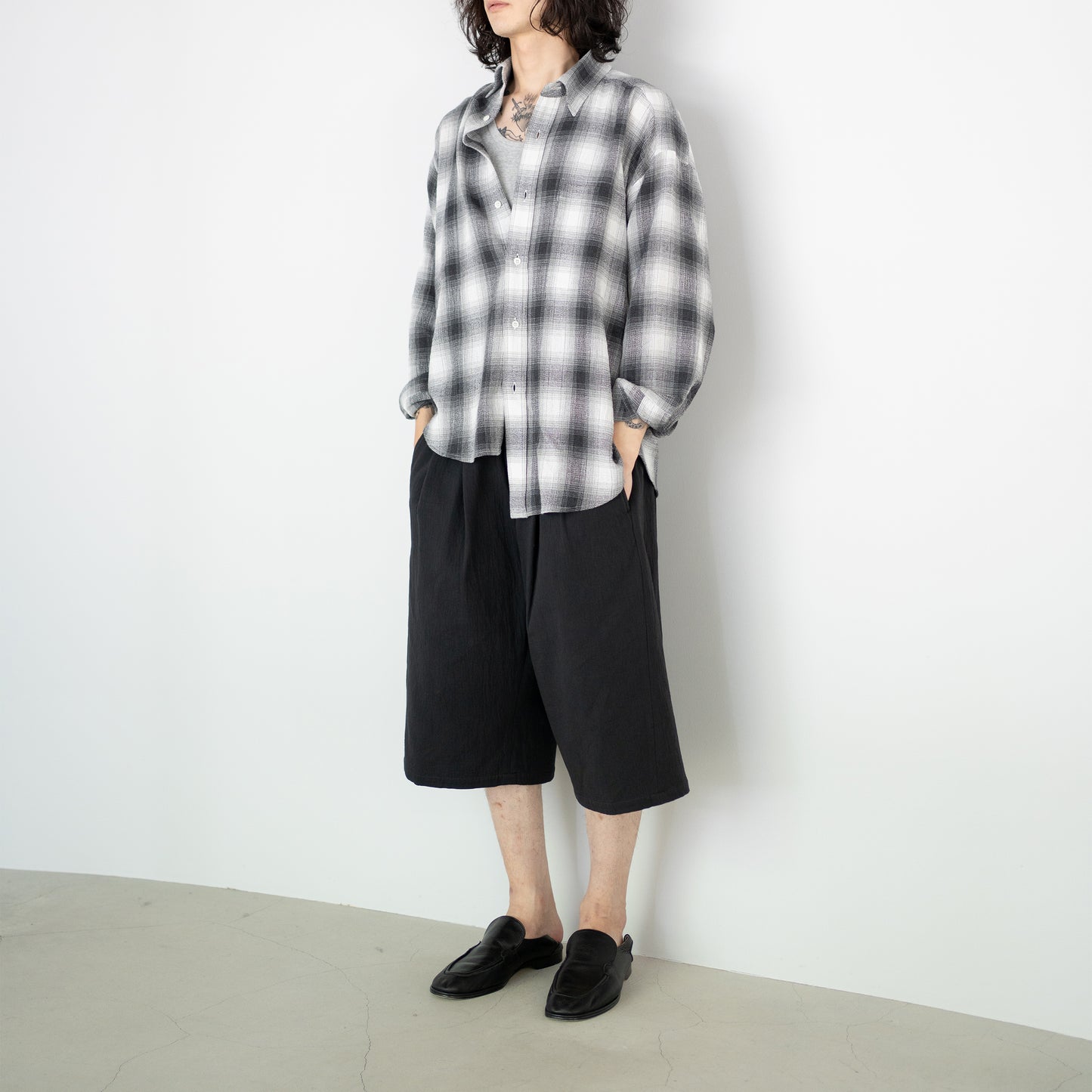Blanc YM/ Cotton Buggy Half Pants "Black"