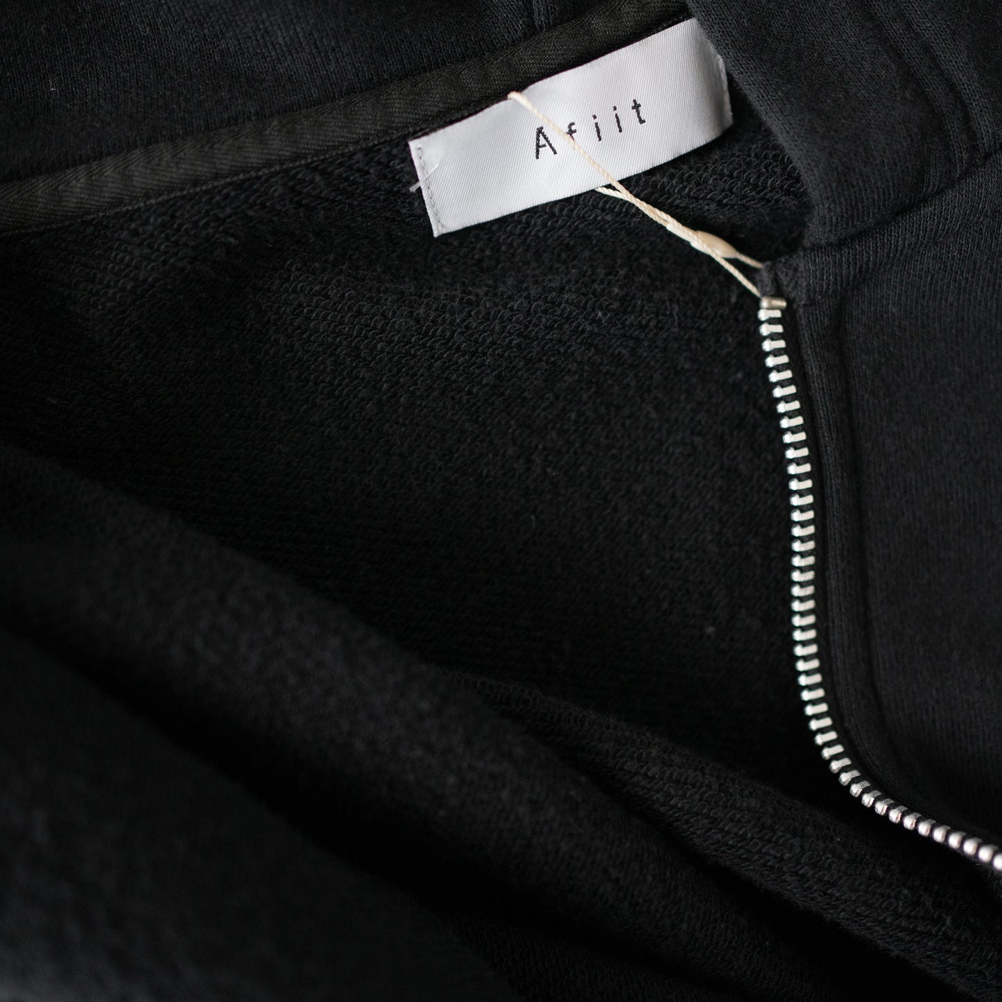 Afiit / ZIP PARKA "BLACK"