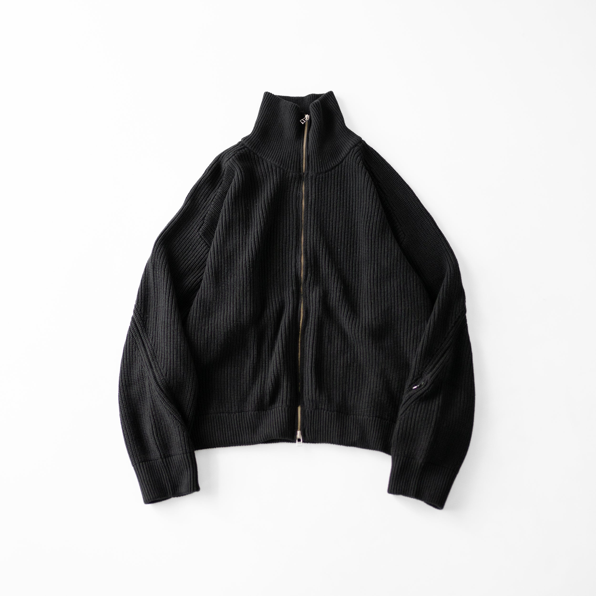 Afiit ニット Afiit（アフィット） | Attic ONLINE STORE