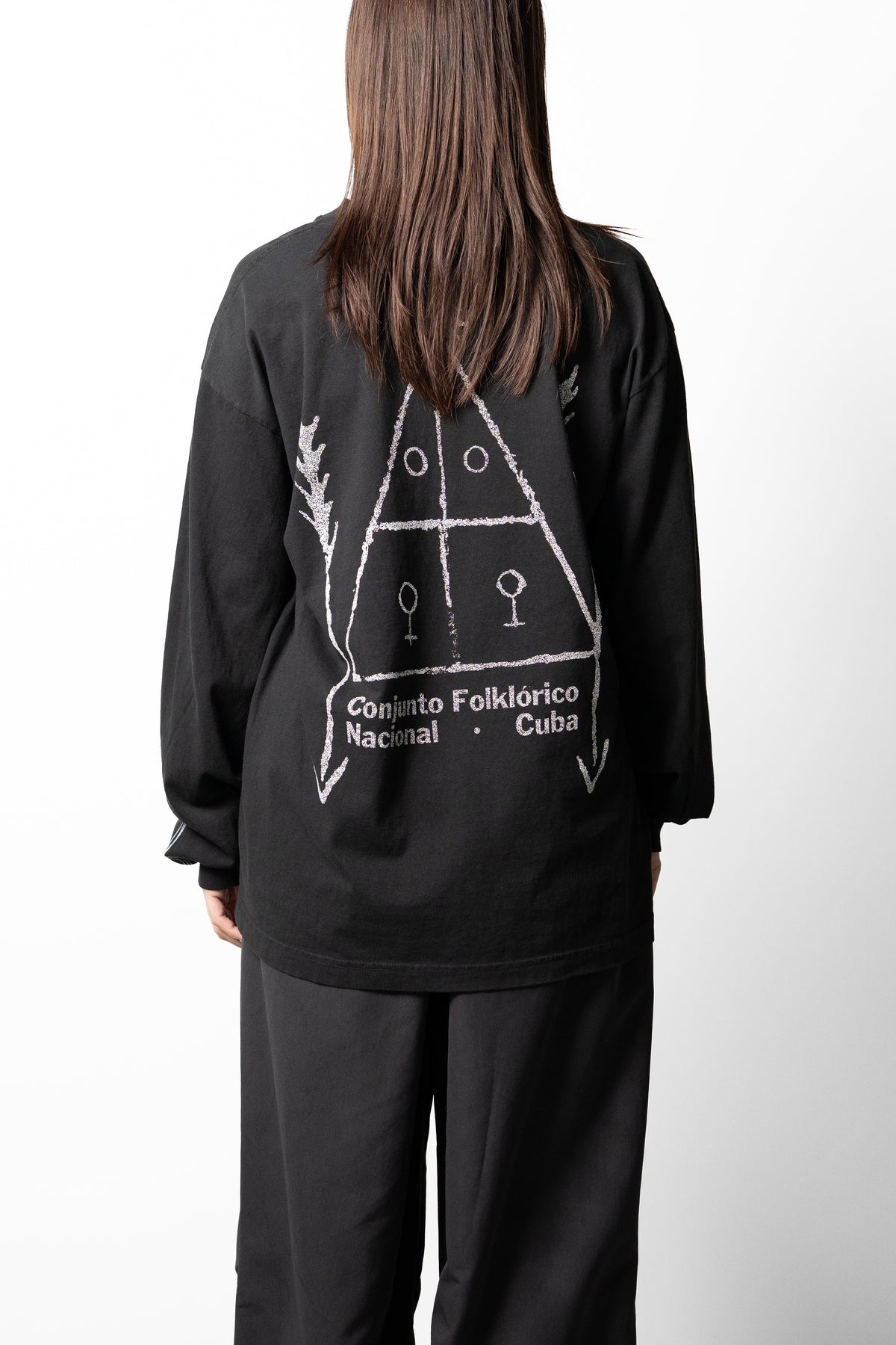 ESSAY/ Oversized Garment Dye L/S T-Shirt "DANCE"