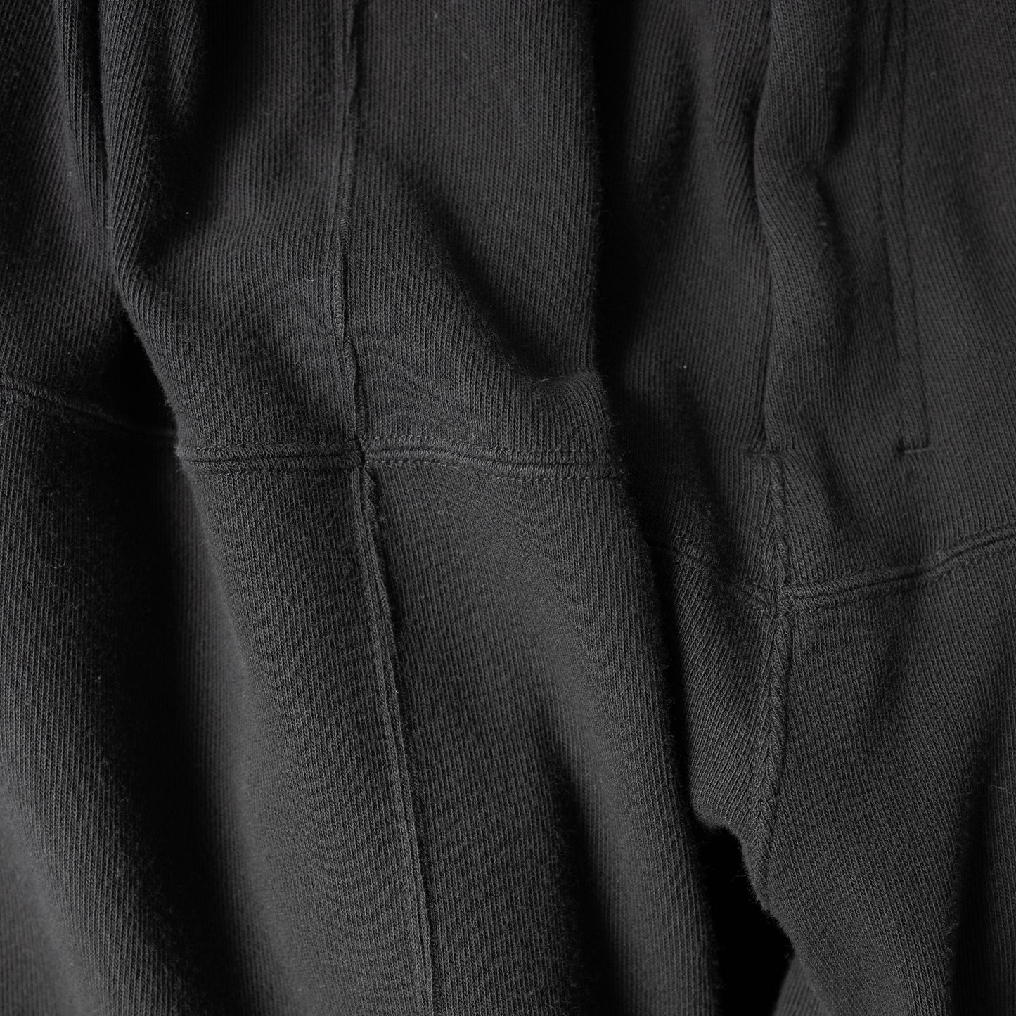 ANCELLM / SMOOTH PANEL WIDE SLACKS "BLACK"