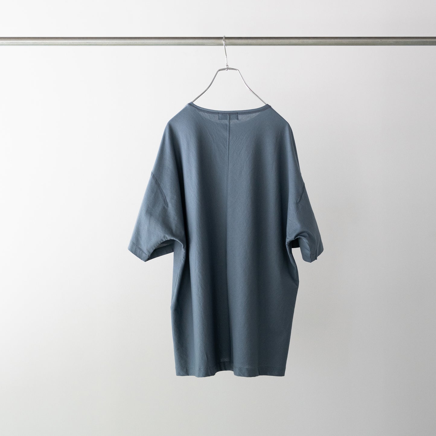 ANTHEM A/ LINKING PATTERN OG COTTON S/S Tee "BLUE GRAY"