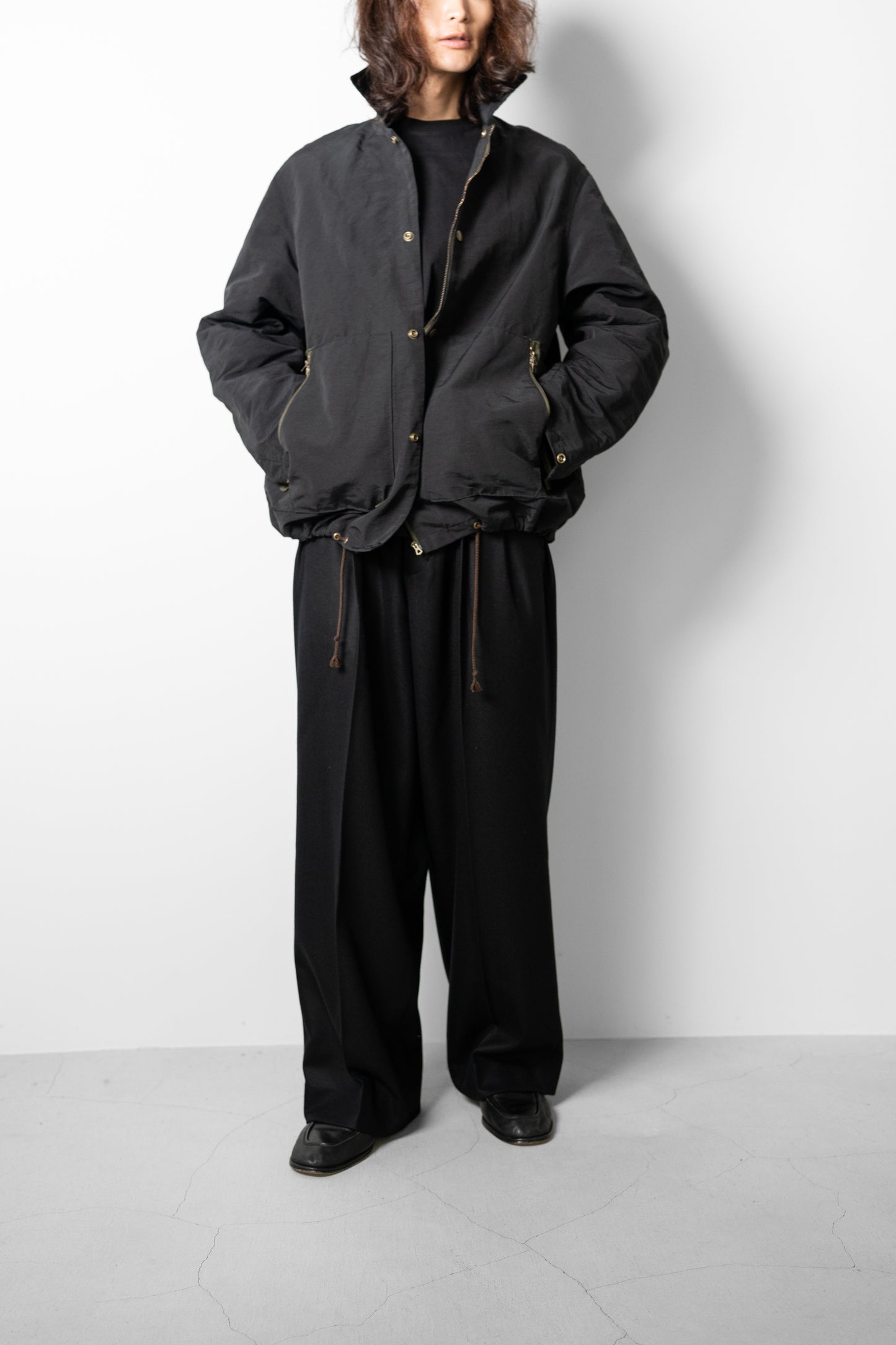 ssstein/ COMPRESSED FLANNEL LONG WIDE TROUSERS "BLACK"