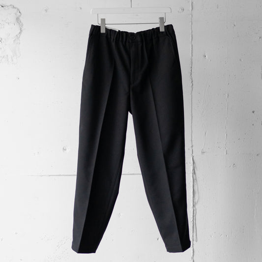 FARAH/ Easy Tapered Pants" "Black"