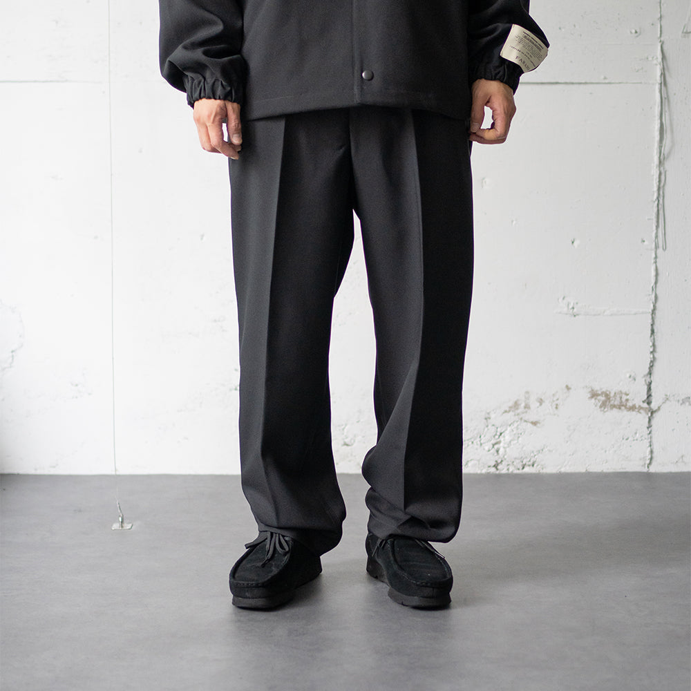 FARAH/ Easy Tapered Pants" "Black"