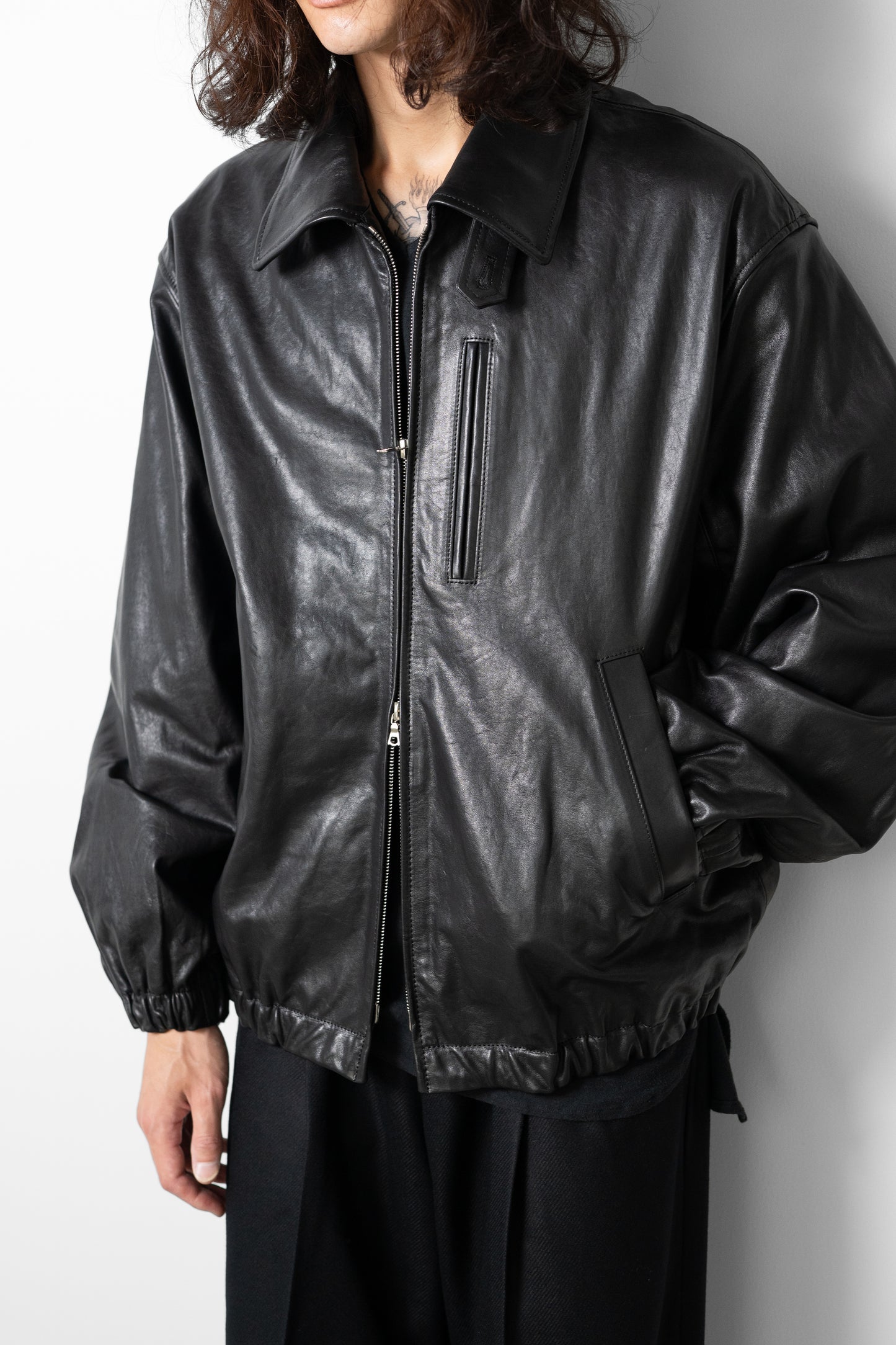 ssstein/ CALF ZIP SHORT JACKET "BLACK"