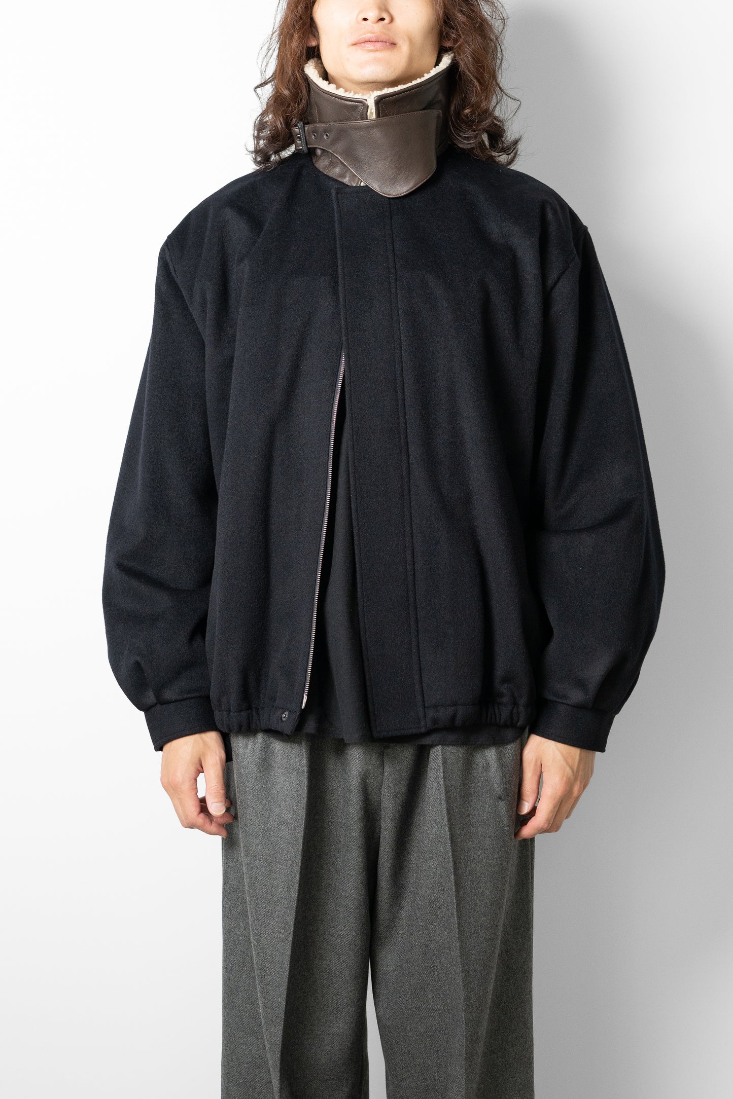 ssstein/ MOUTON COLLAR WOOL CASHMERE PADDED JACKET "DARK NAVY"