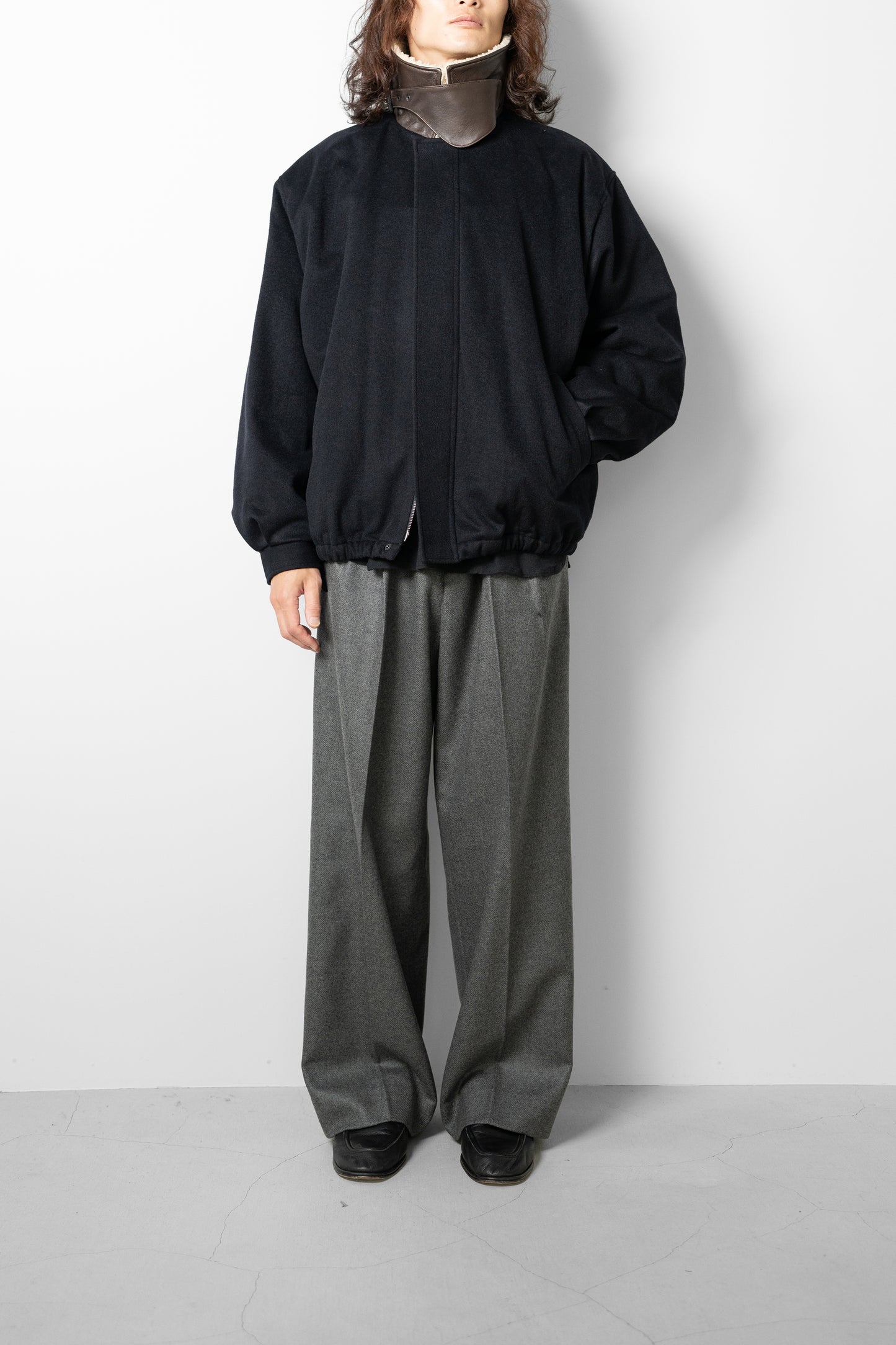 ssstein/ MOUTON COLLAR WOOL CASHMERE PADDED JACKET "DARK NAVY"