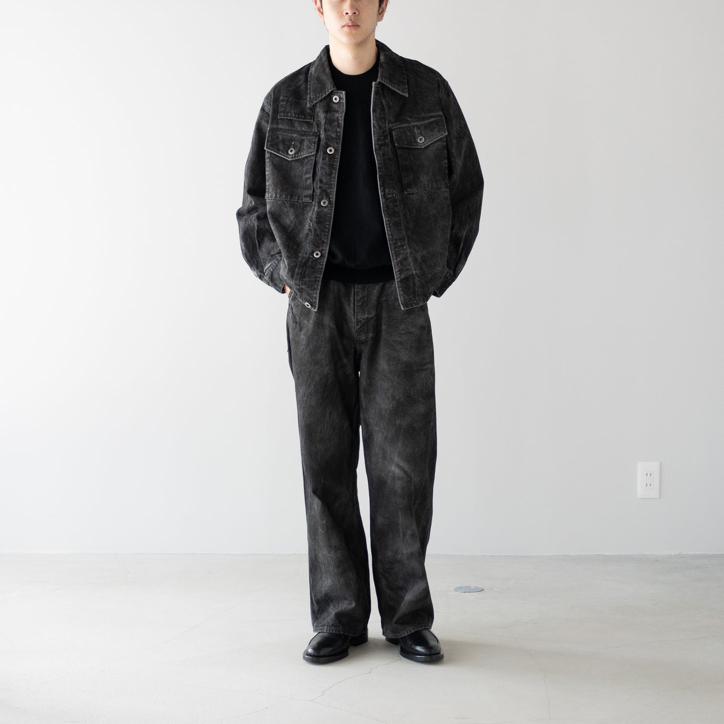 ENCOMING/ DENIM TWO POCKETS SHIRT BLOUSON "BLACK"