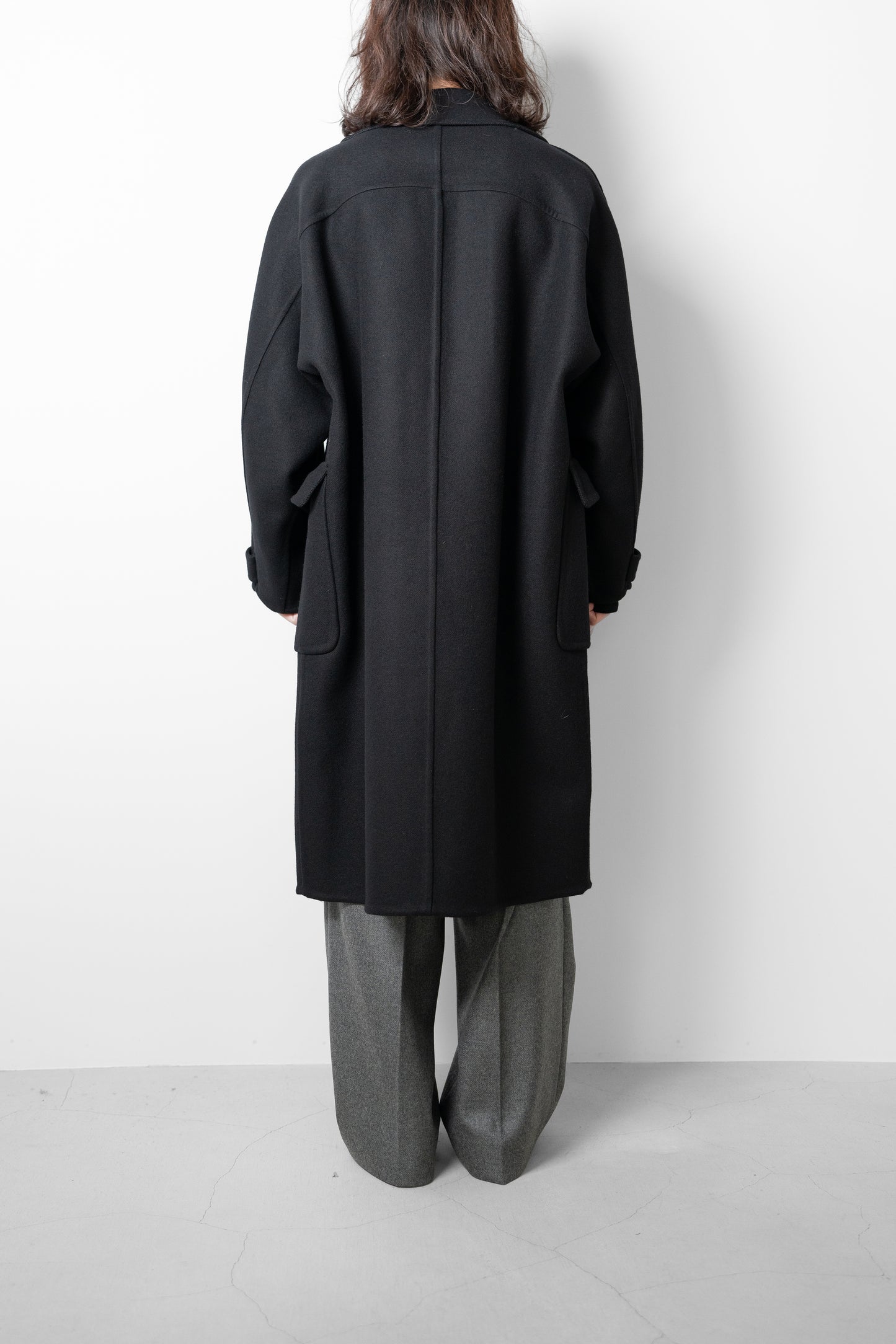 YOKE/ Wool Cashmere Double Breasted Rever Coat "BLACK"