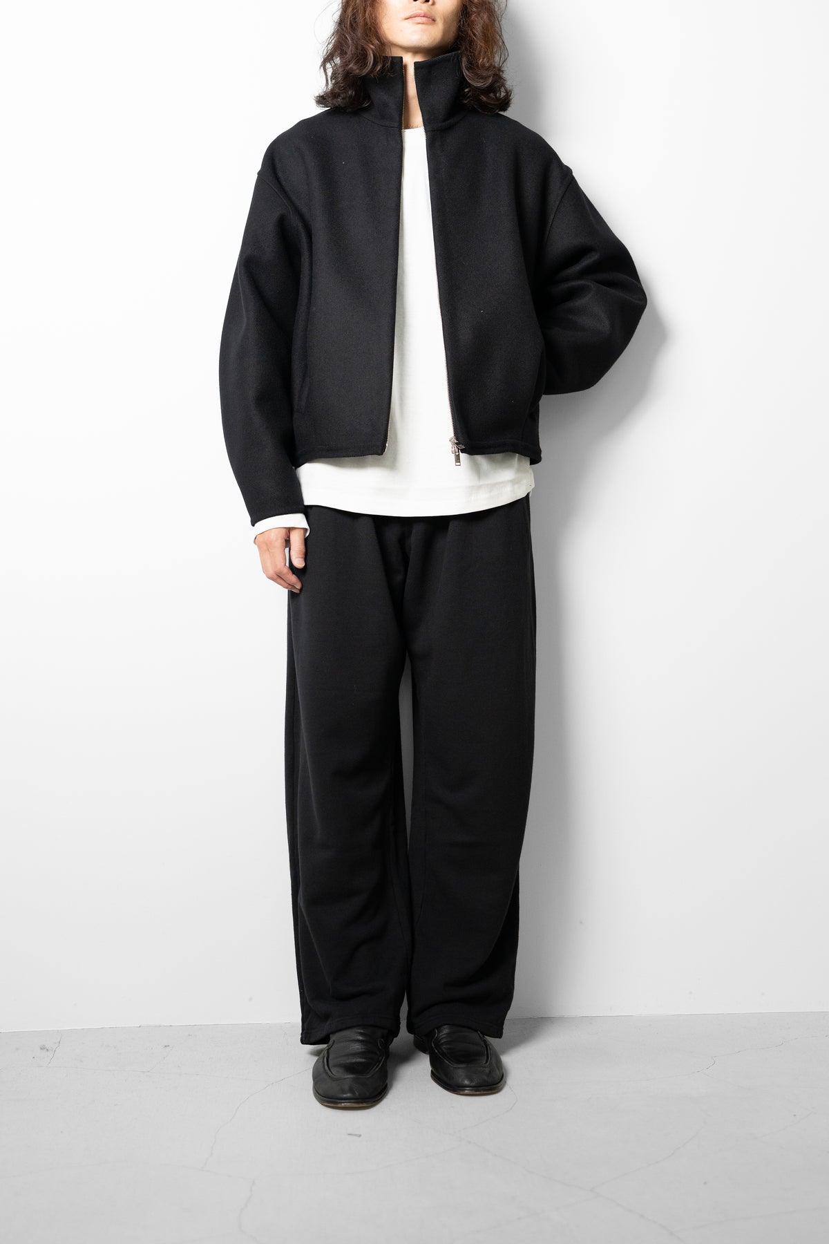 YOKE/ Wool Cashmere Balloon Silhouette Blouson "BLACK"