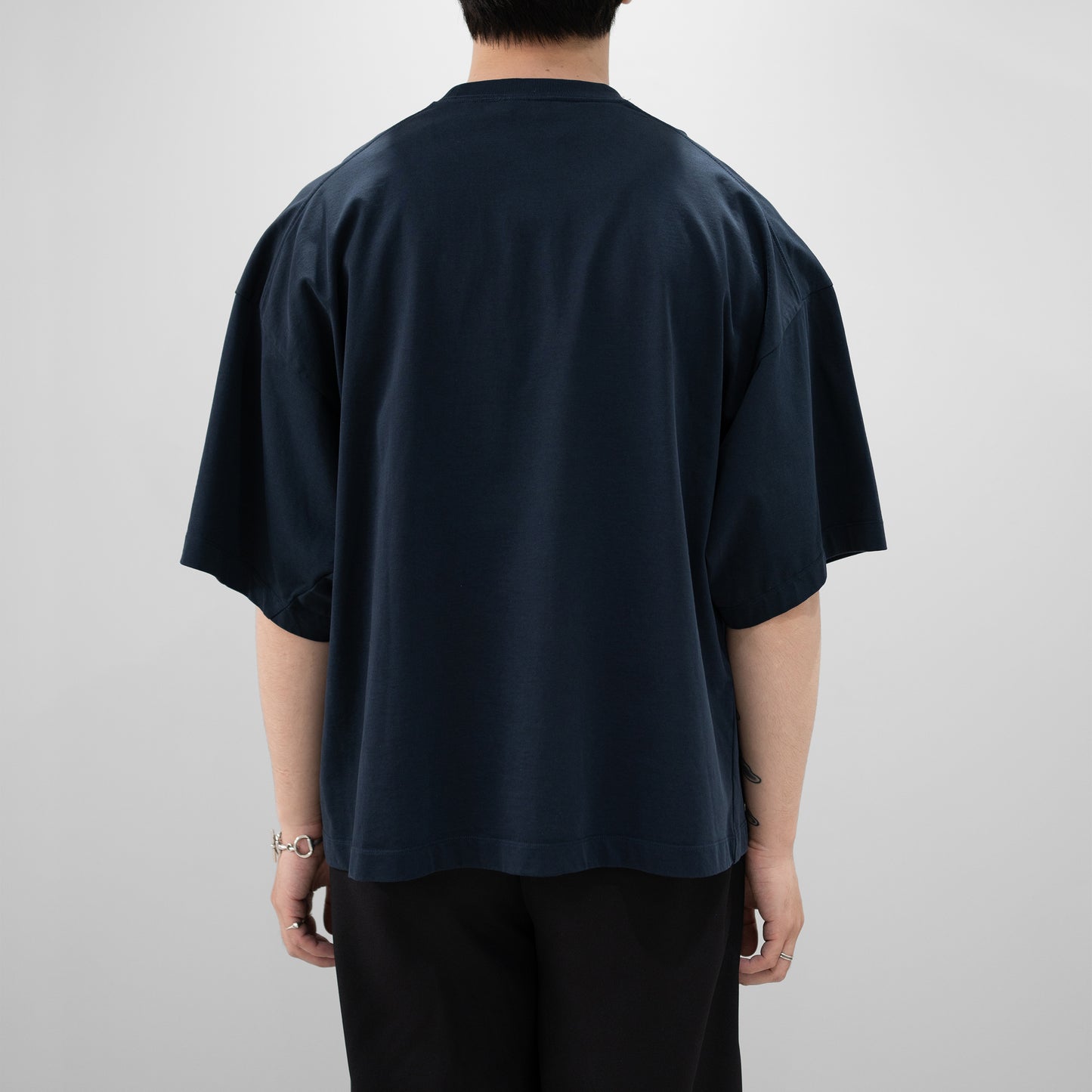 ROTOL/ TWIST SHORT SLEEVE TEE "NAVY"