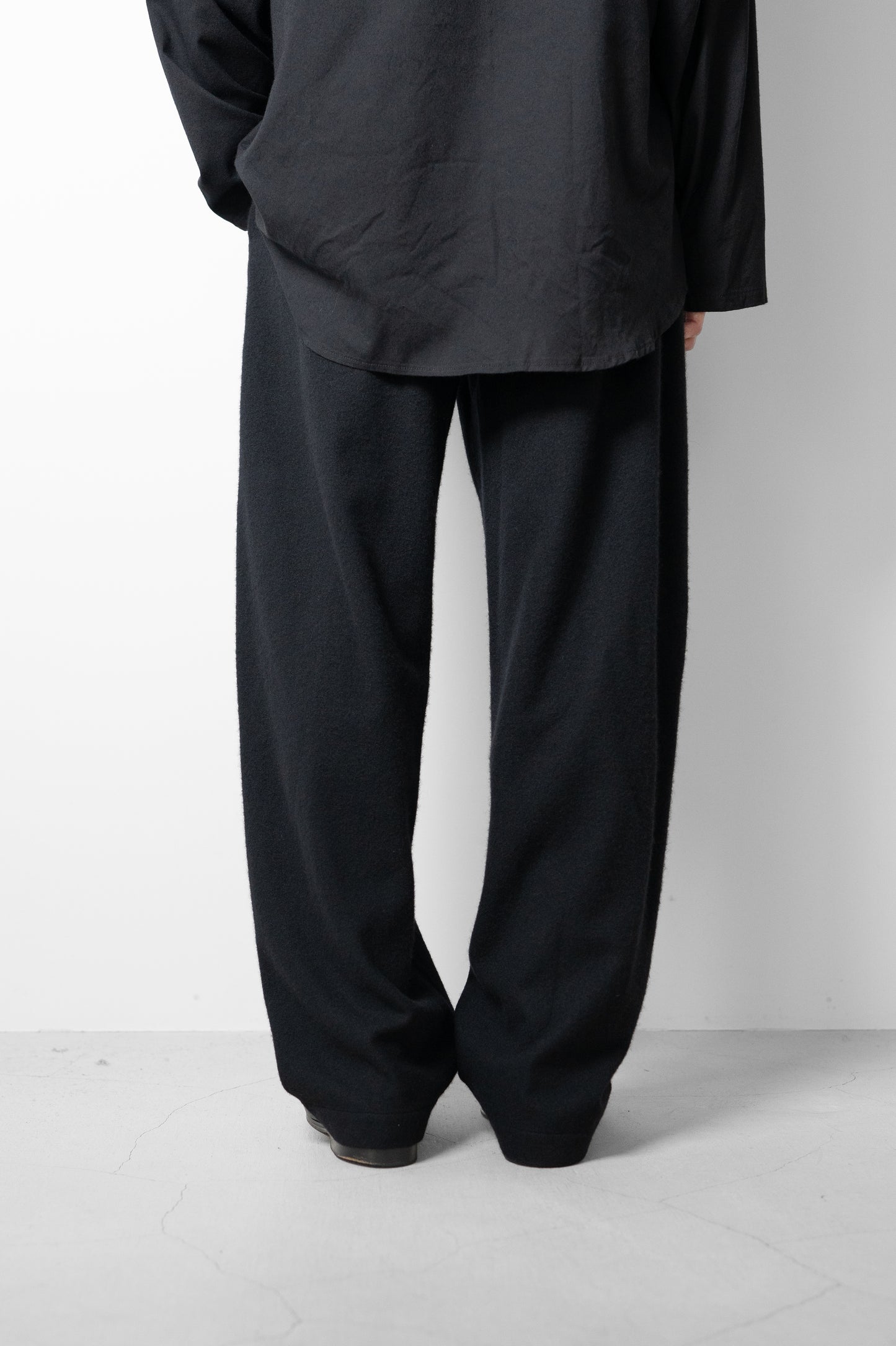 ssstein/ W/CA FLEECE TWIST PANTS "BLACK"