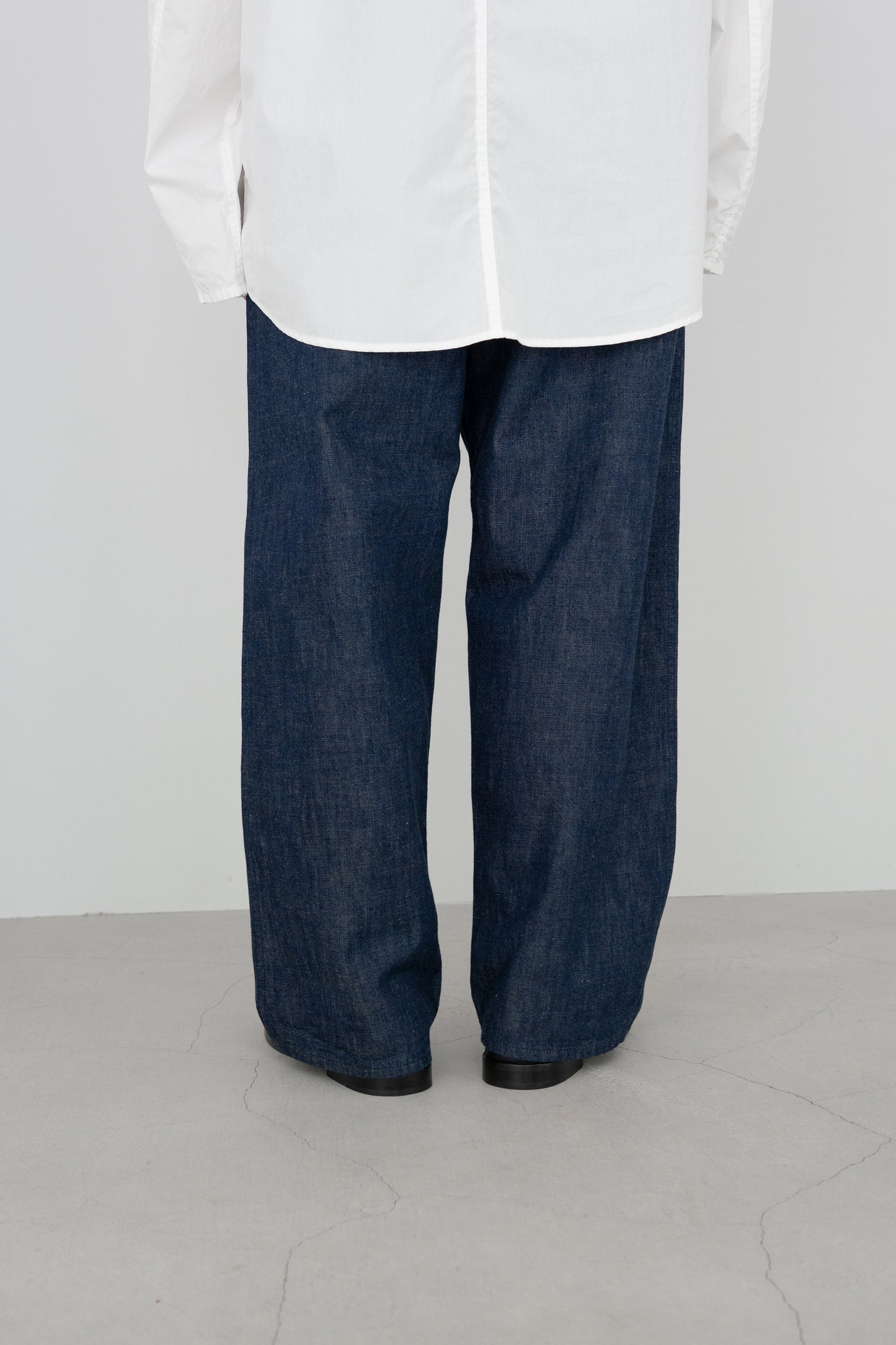 barbell object / denim pt "indigo"