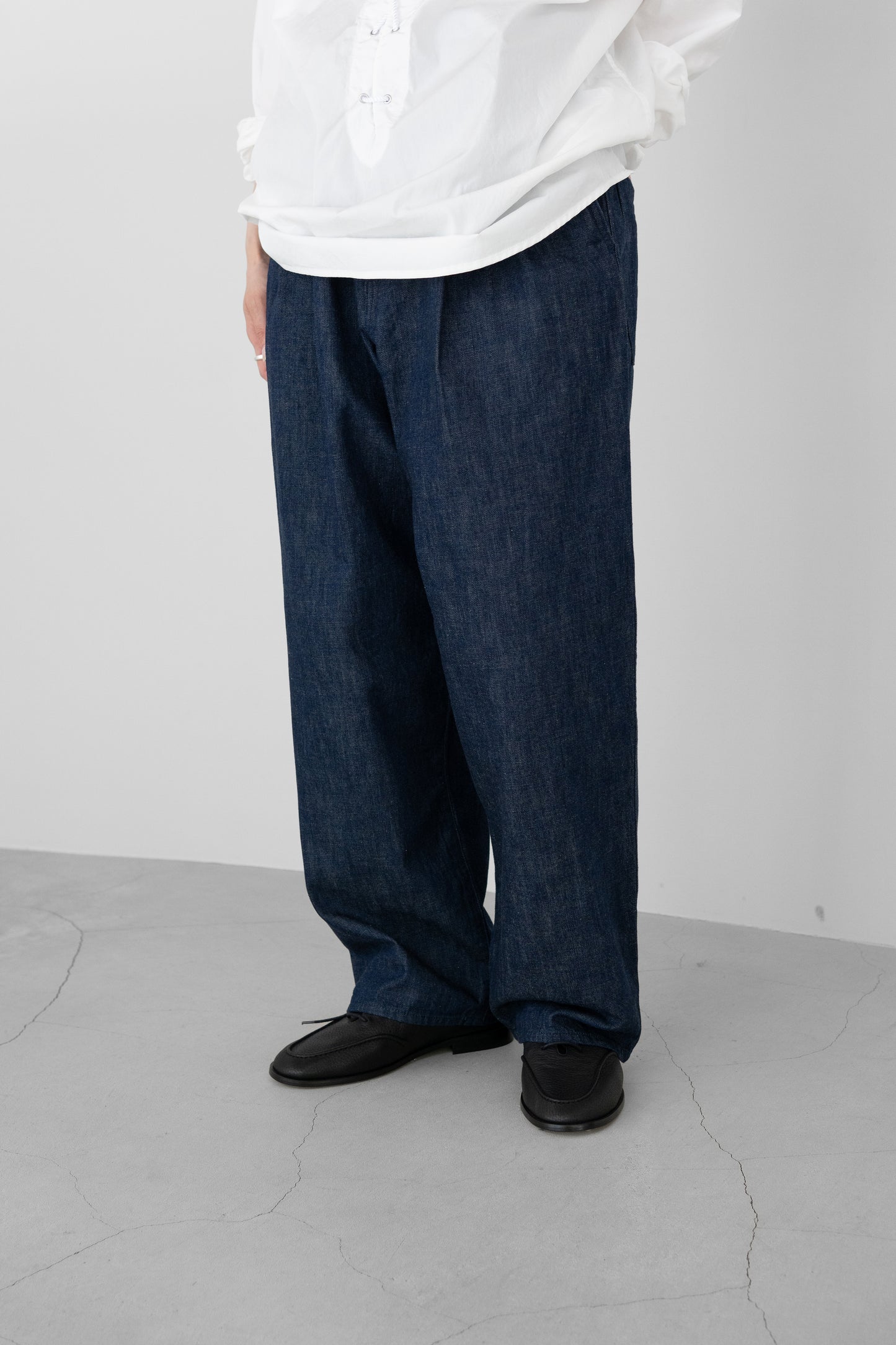barbell object / denim pt "indigo"