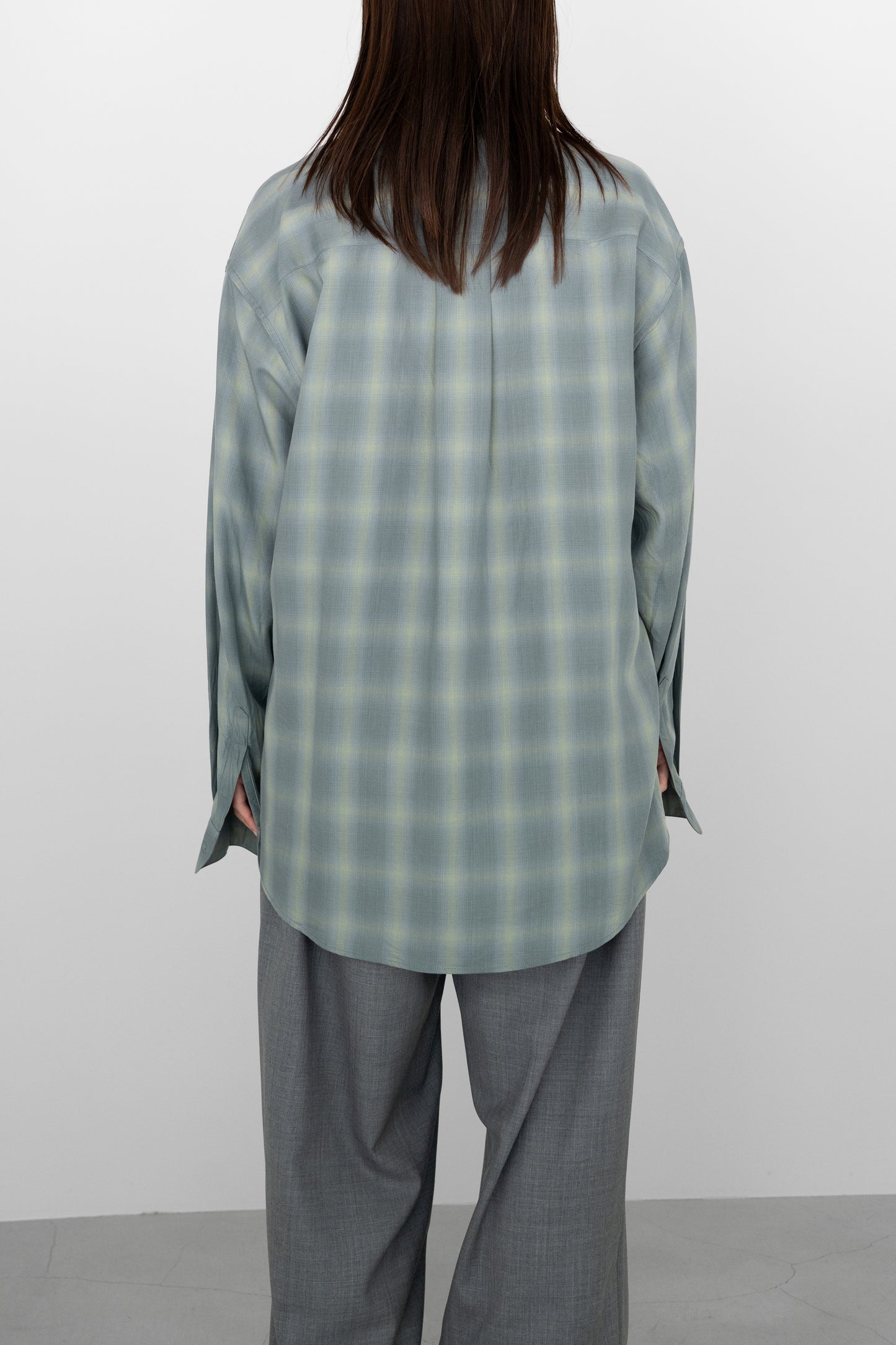 YOKE/ OMBRE PLAID REGULAR COLLAR SHIRT "MIST GREEN"