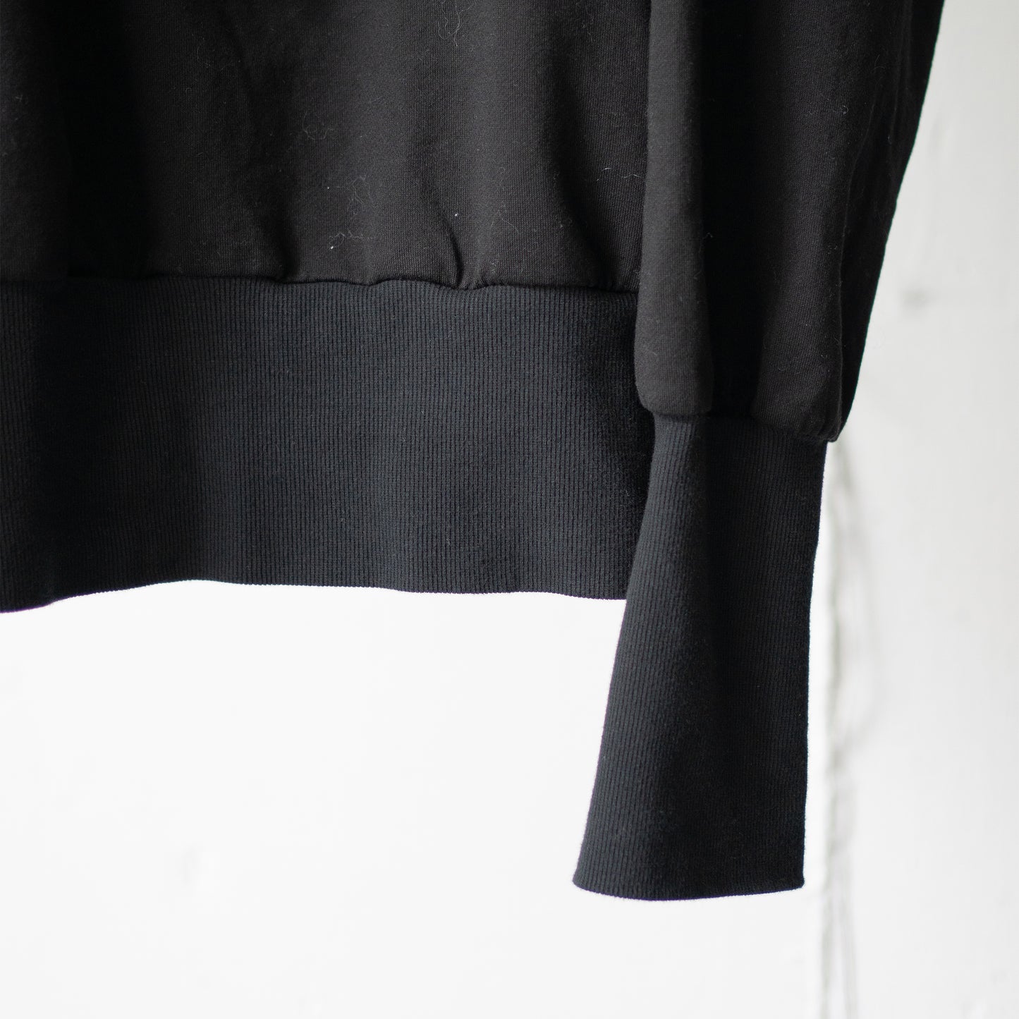 barbell object / zip sweat "black"