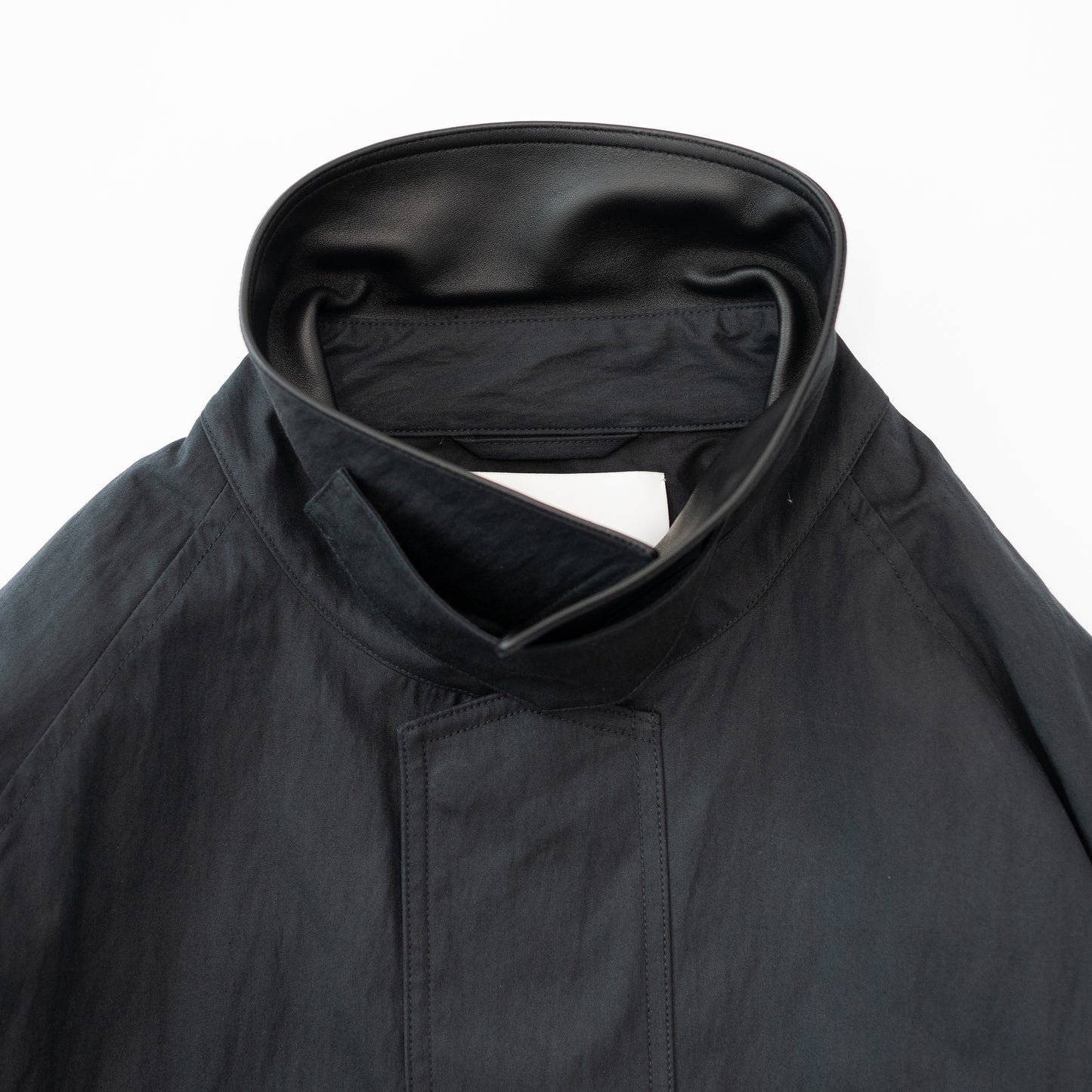 STUDIO NICHOLSON/ DANI  "BLACK"